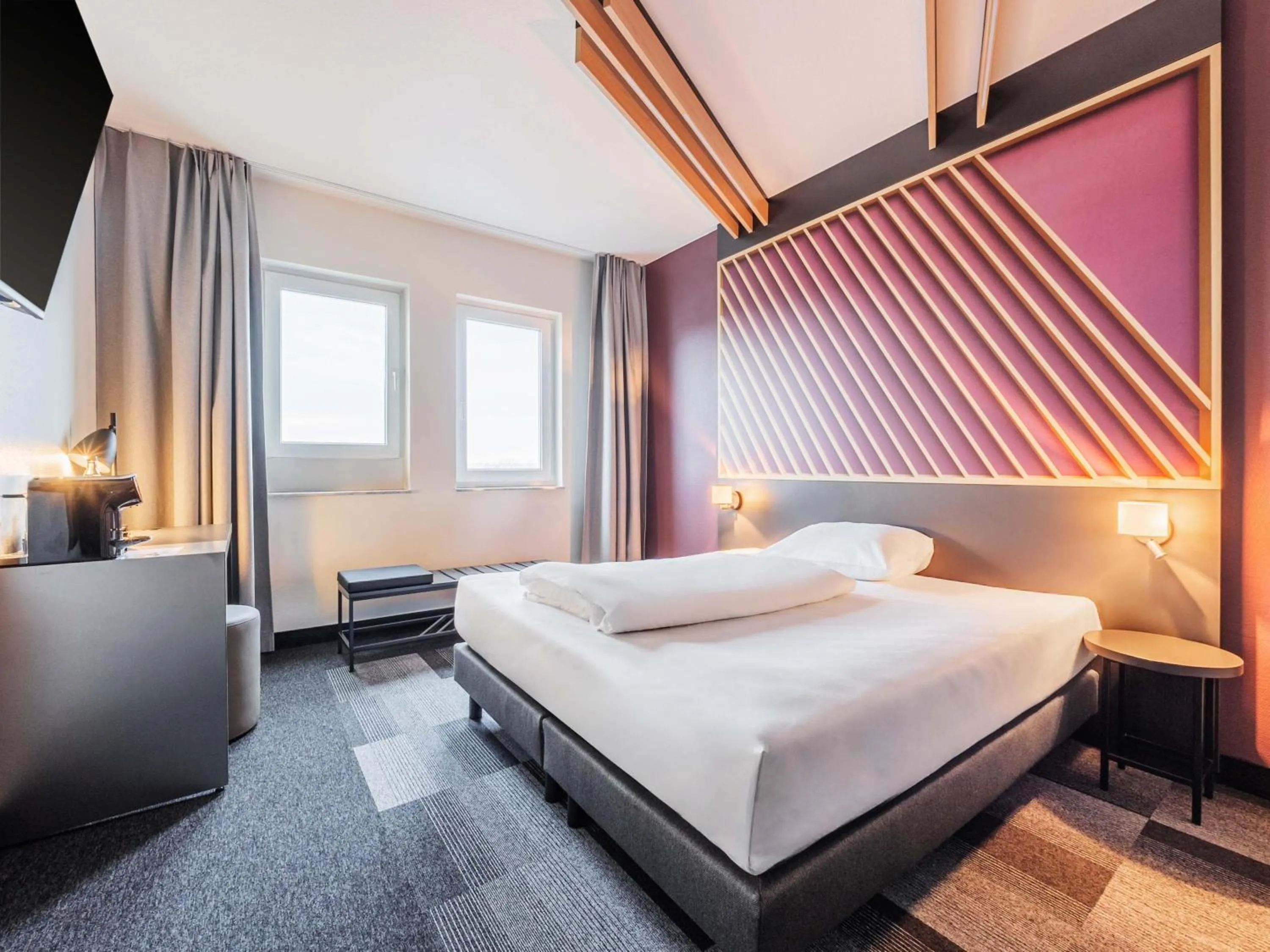 Photo of the whole room, Bed in B&B HOTEL Rastatt