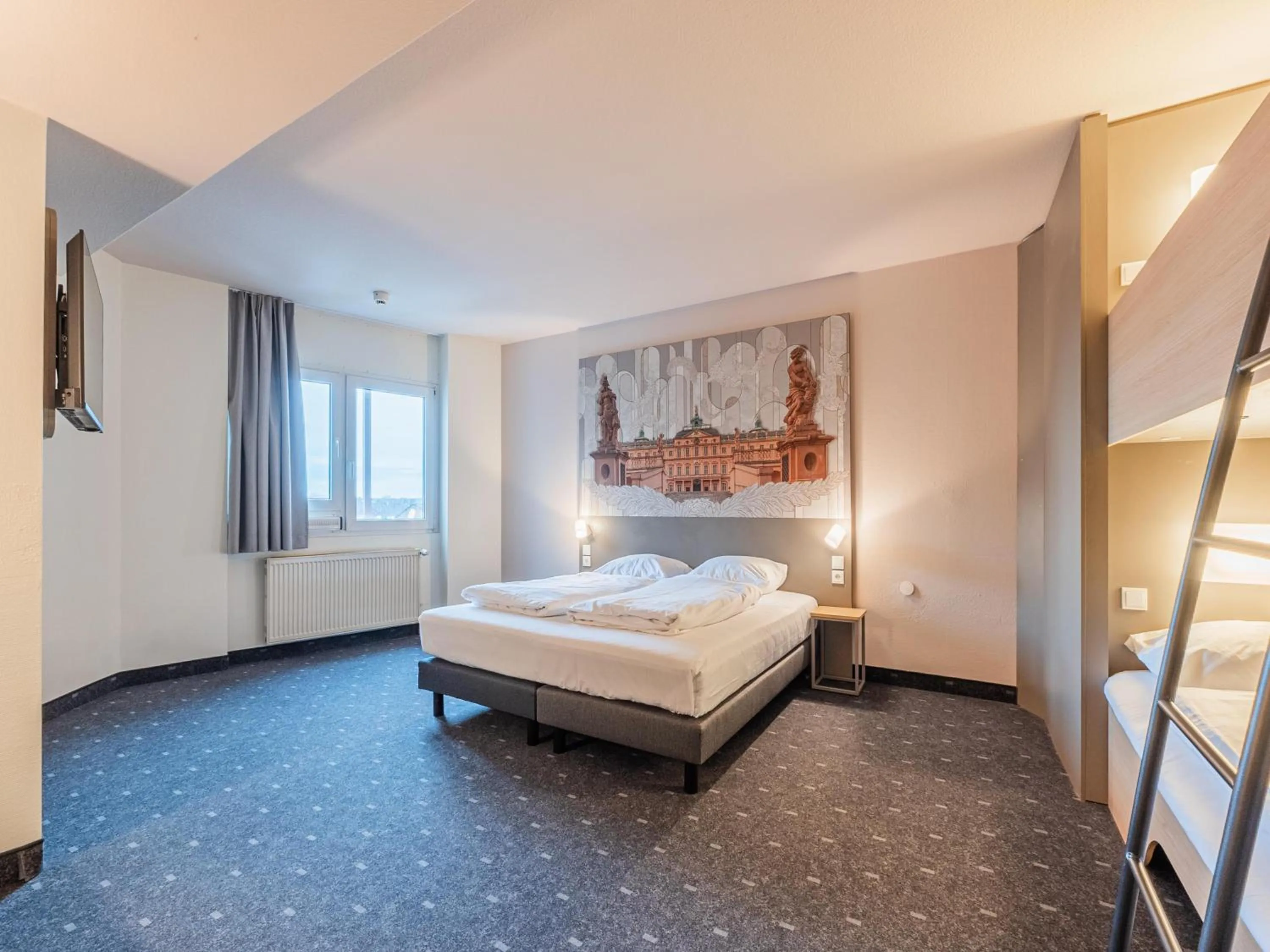 Photo of the whole room, Bed in Best Western Hotel Rastatt