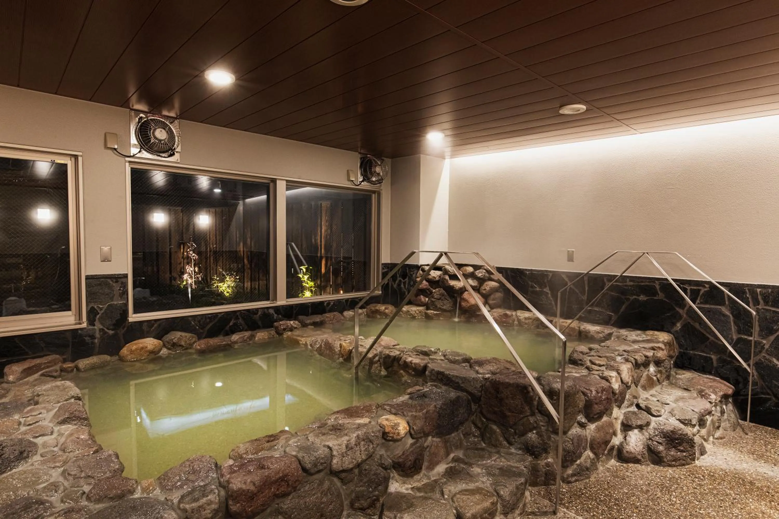 Public Bath in Hotel Arthur KITAHAMA BASE