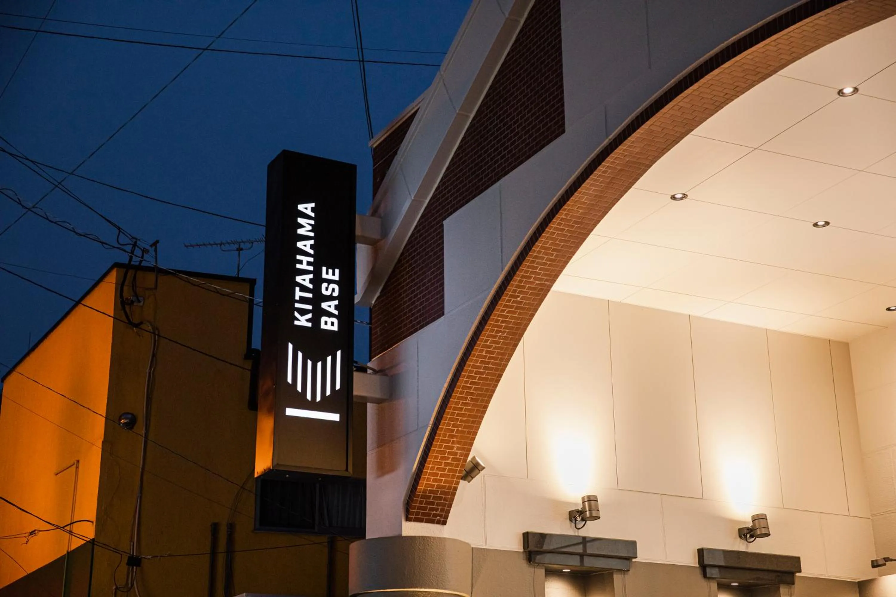 Property building in Hotel Arthur KITAHAMA BASE