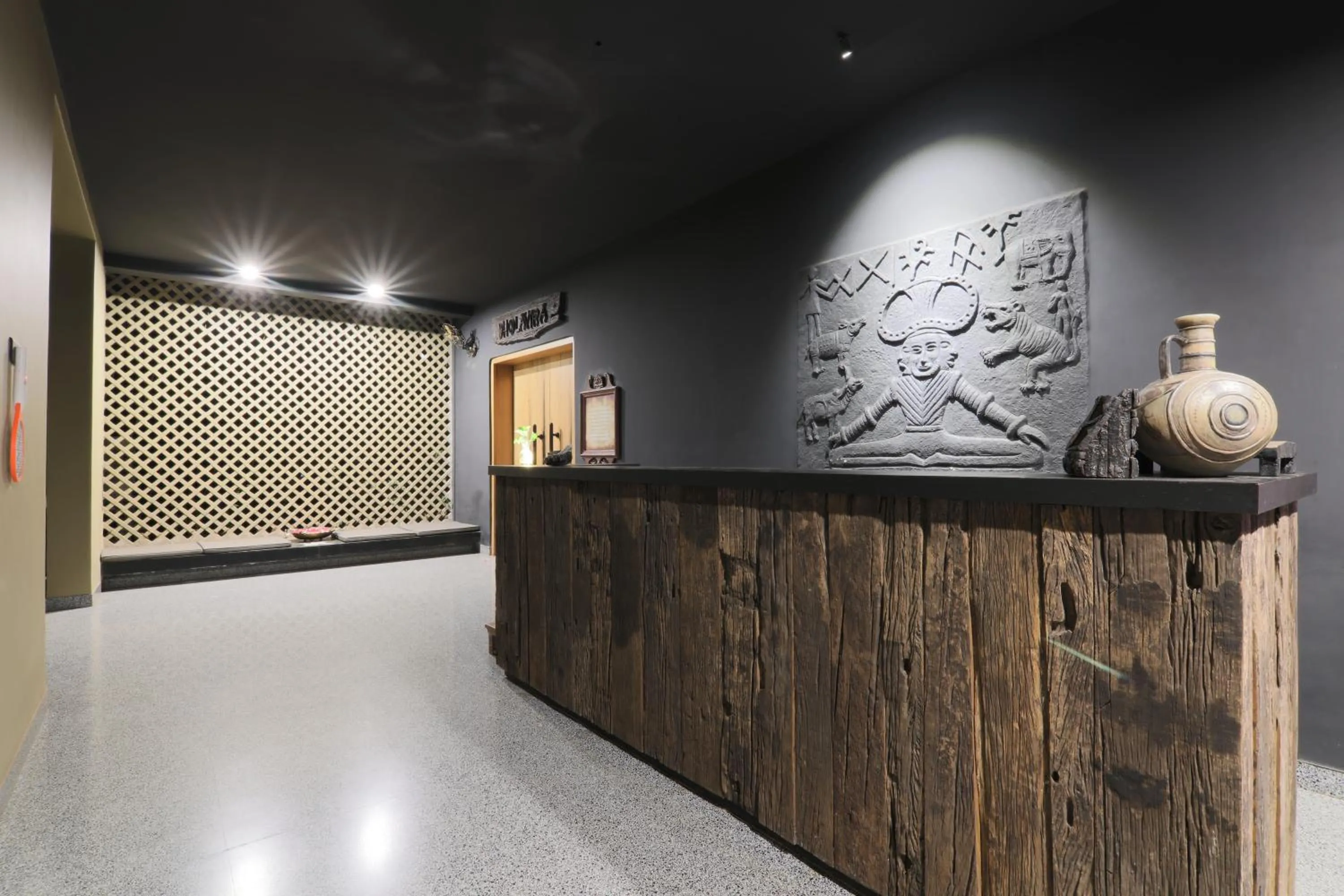 Lobby or reception in 3102bce - A Vedic Resort