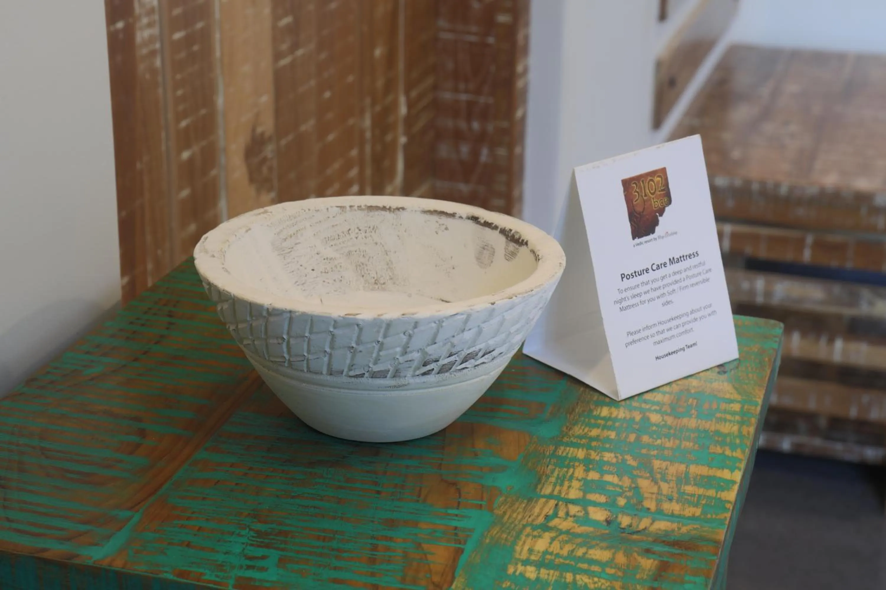 hair dresser in 3102bce - A Vedic Resort