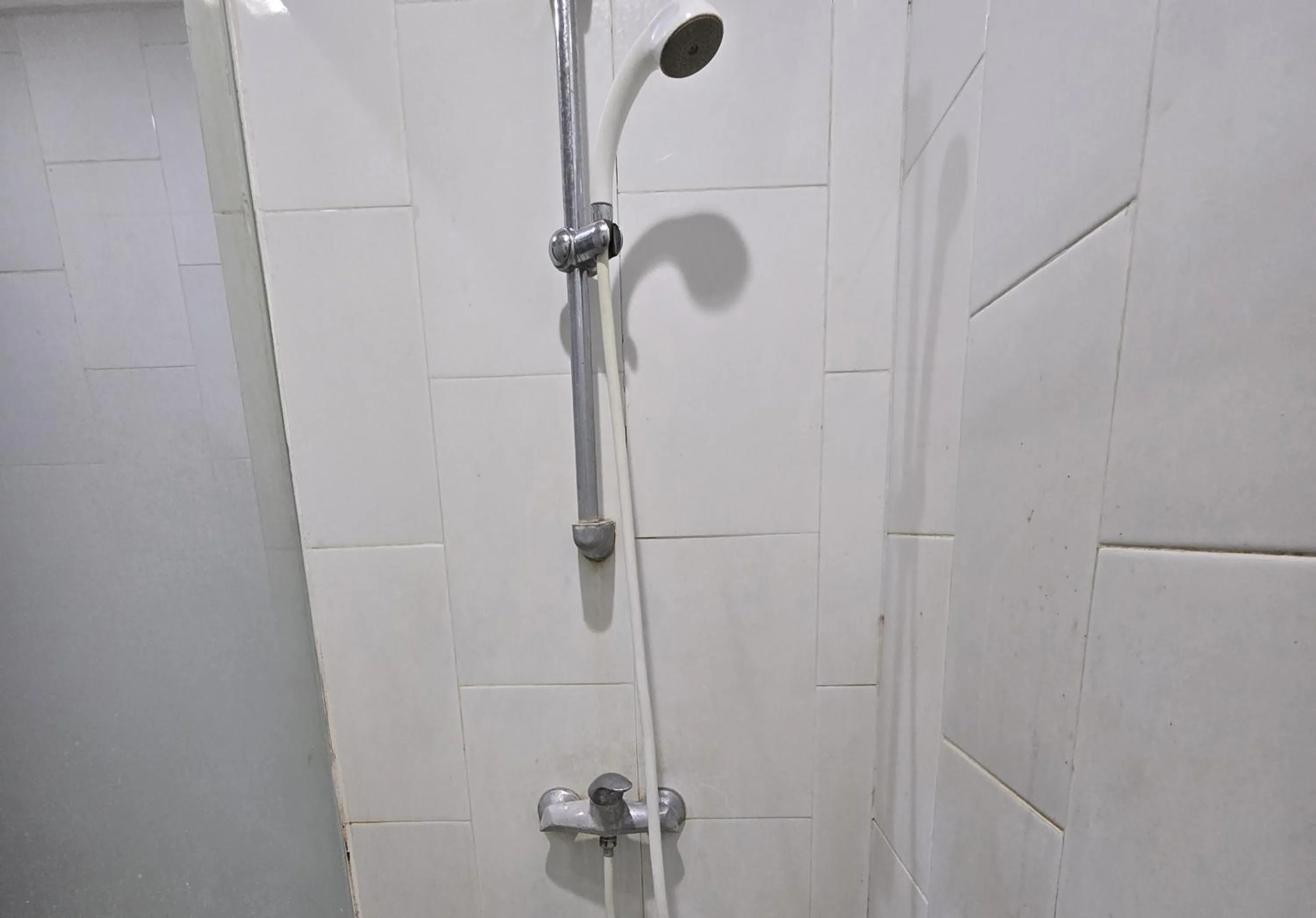 N3 Zainul Arifin Hotel