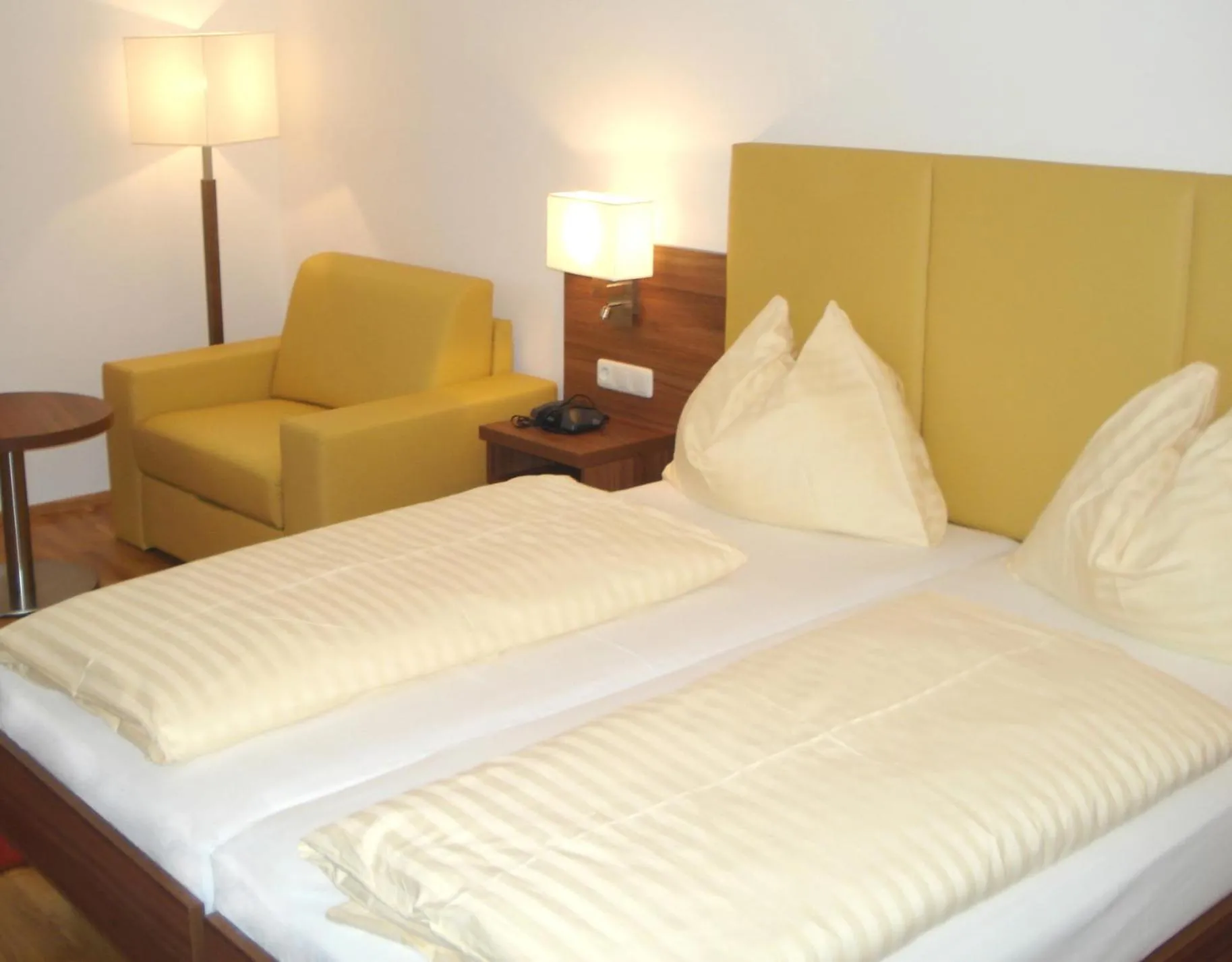 Bed in Hotel Almtalerhof