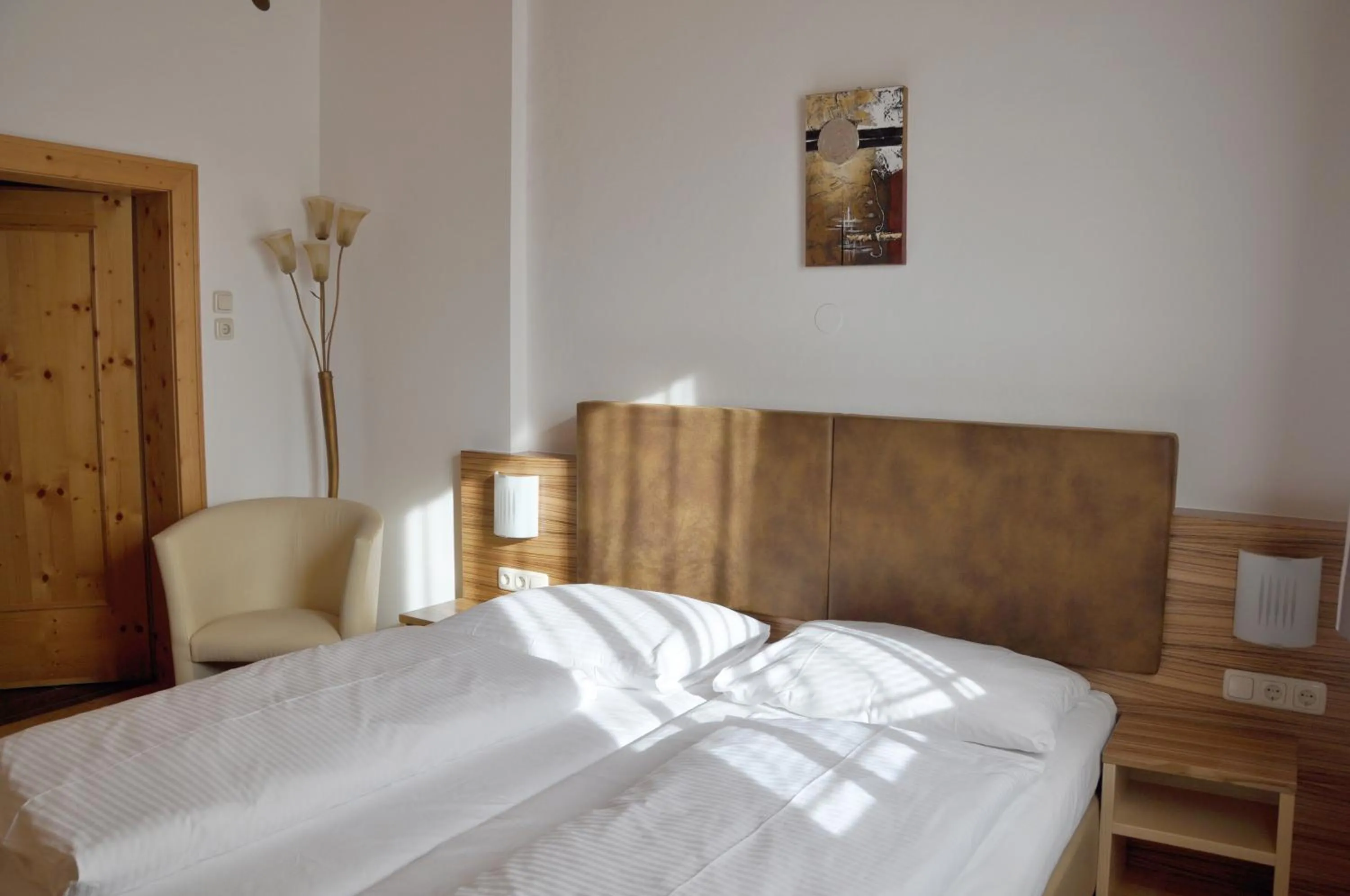 Bed in Hotel Almtalerhof