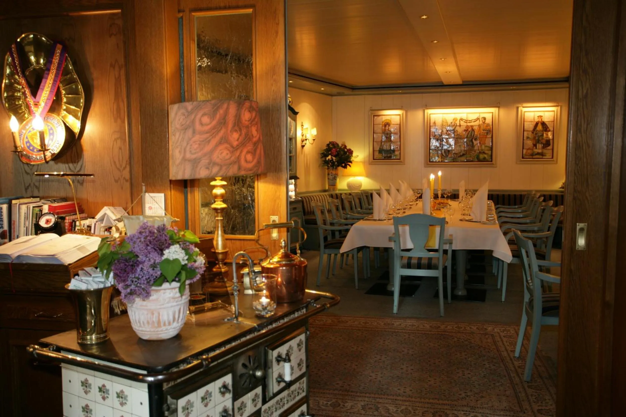 Restaurant/places to eat in Jägerhof