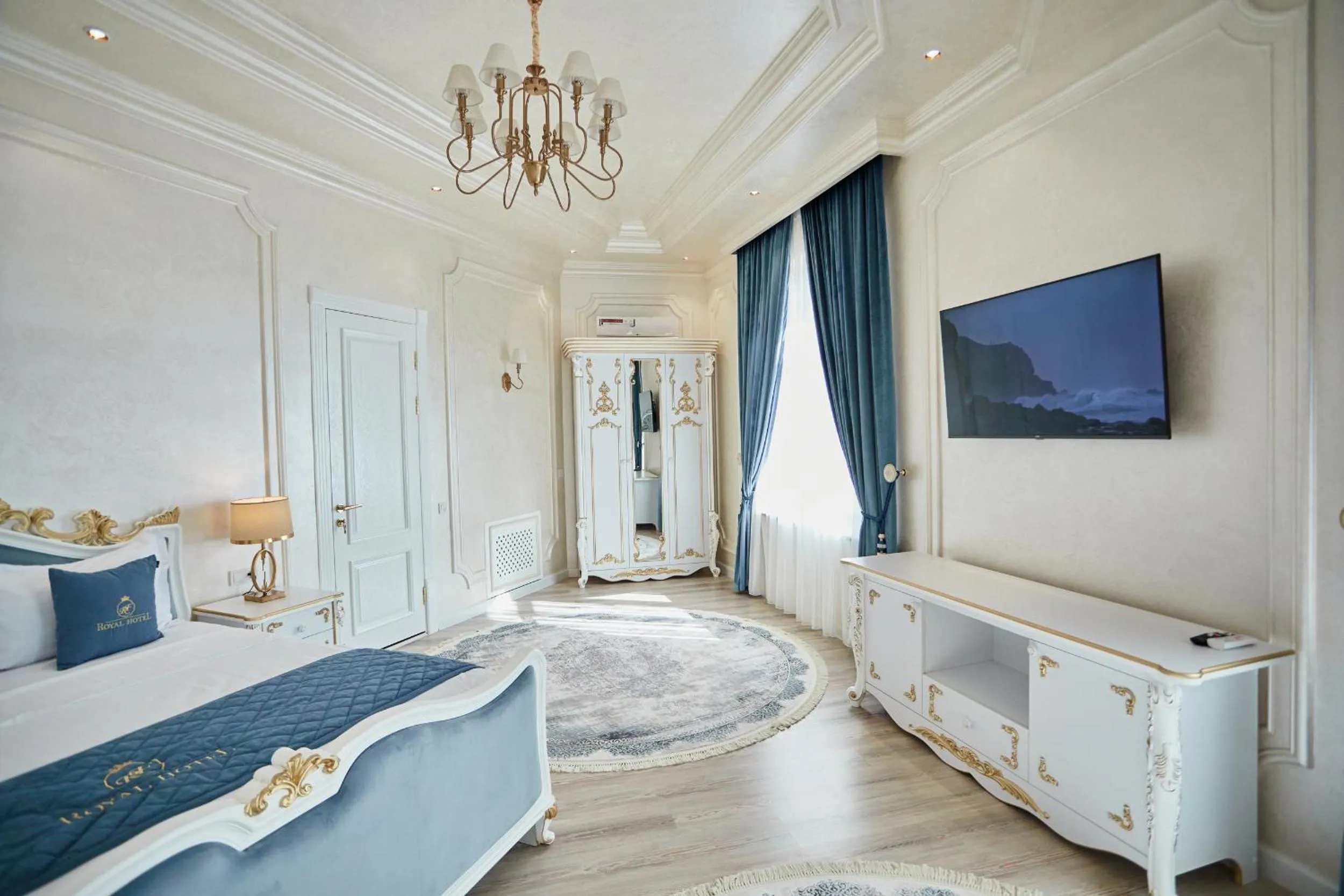 Photo of the whole room in Royal Hotel Samarkand