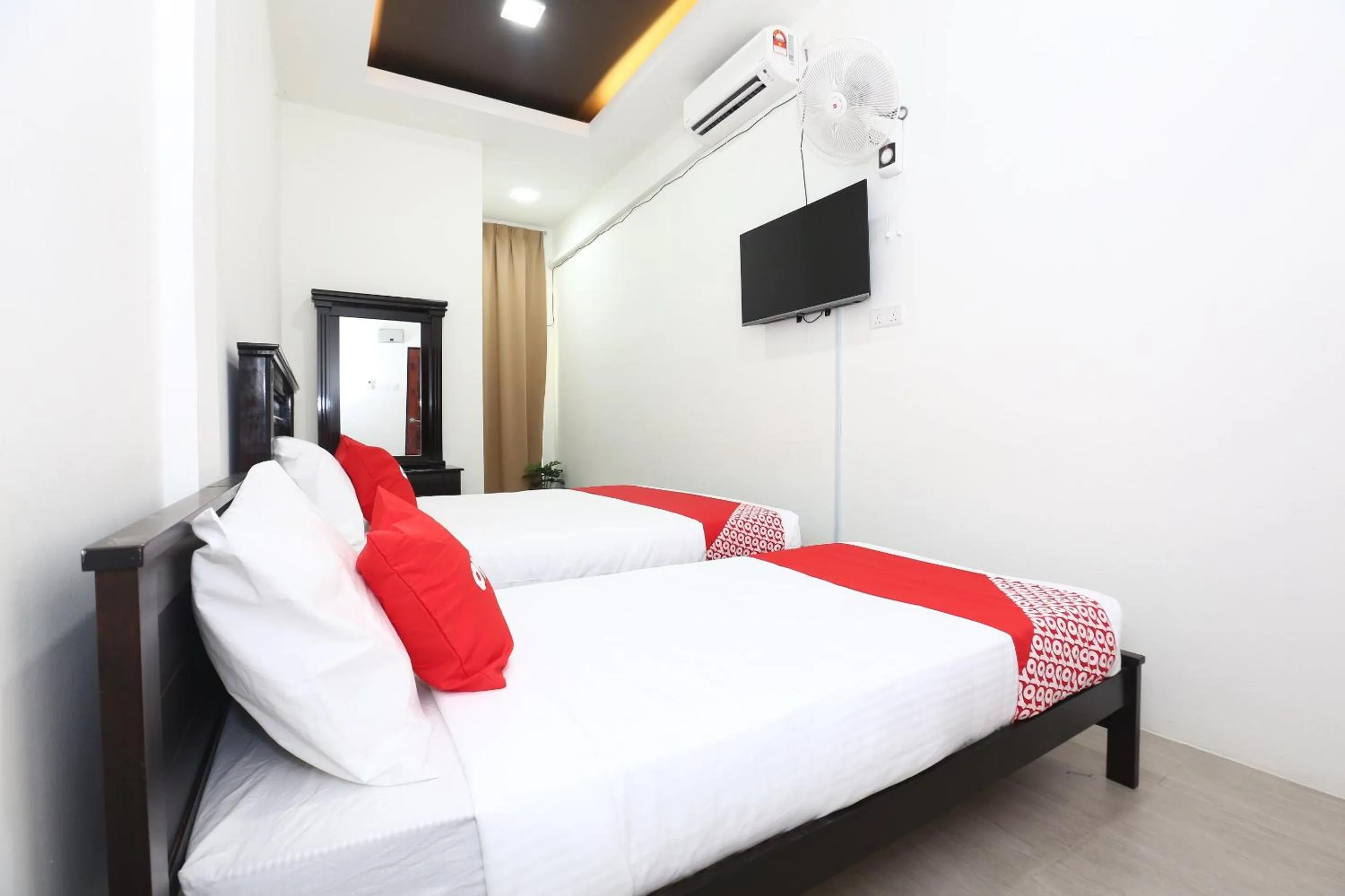 Bedroom, Bed in Hotel O Ady Hotel