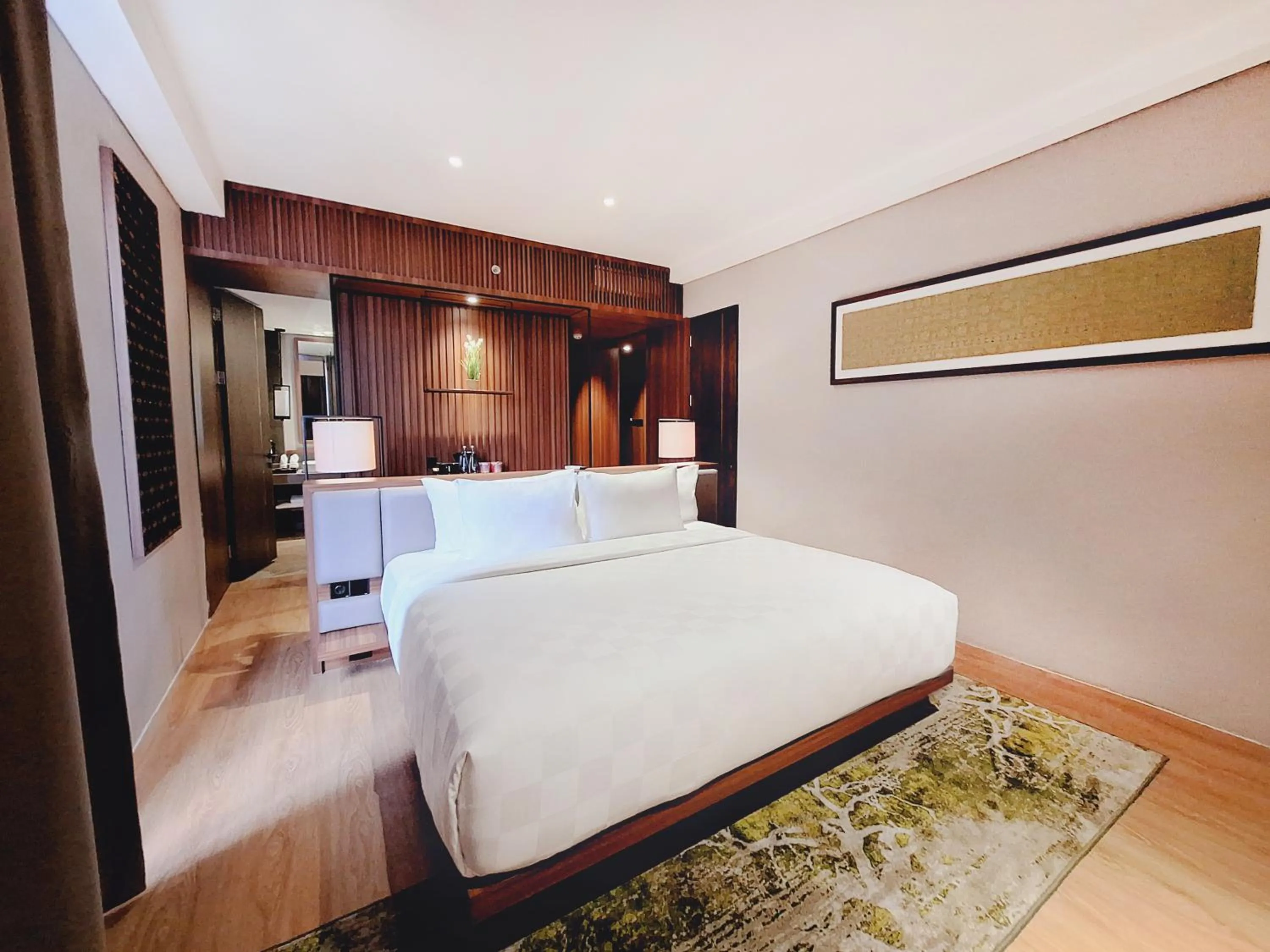 Bedroom, Bed in The Balcone Suites & Resort