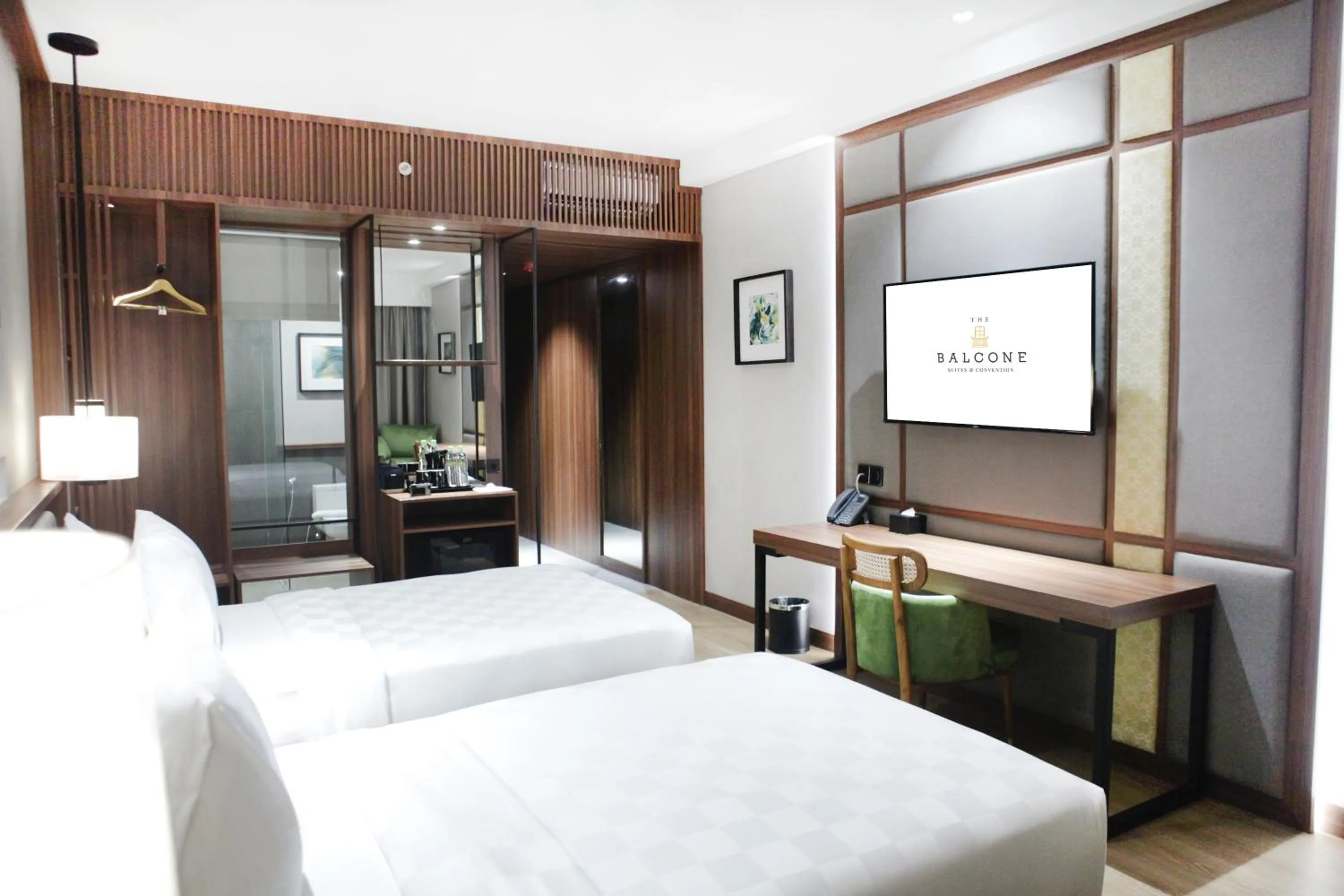 Bedroom, Bed in The Balcone Suites & Resort