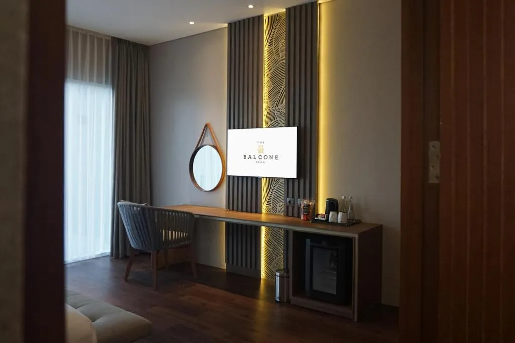 TV and multimedia in The Balcone Suites & Resort