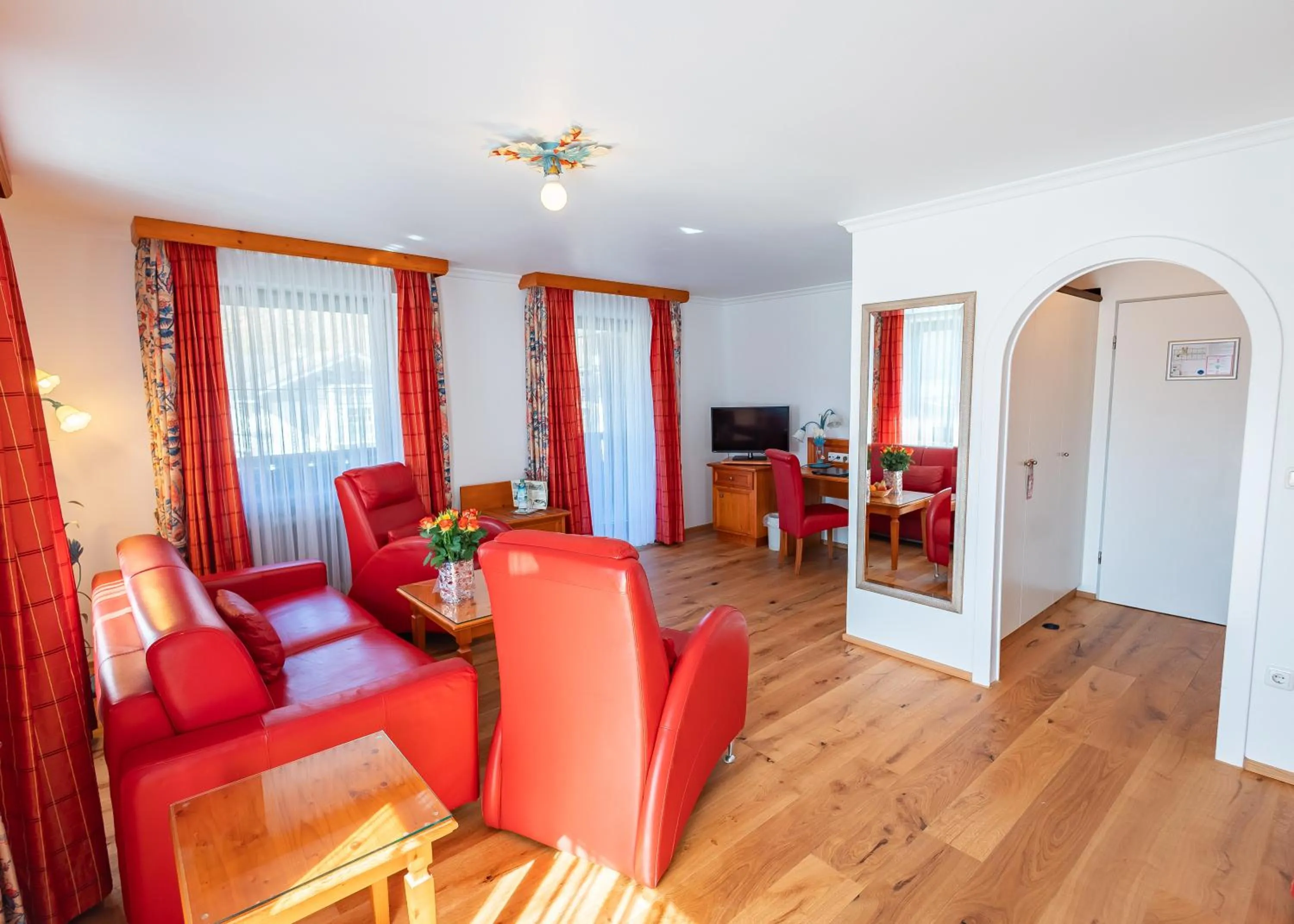 Seating area in Alpenhotel Kronprinz