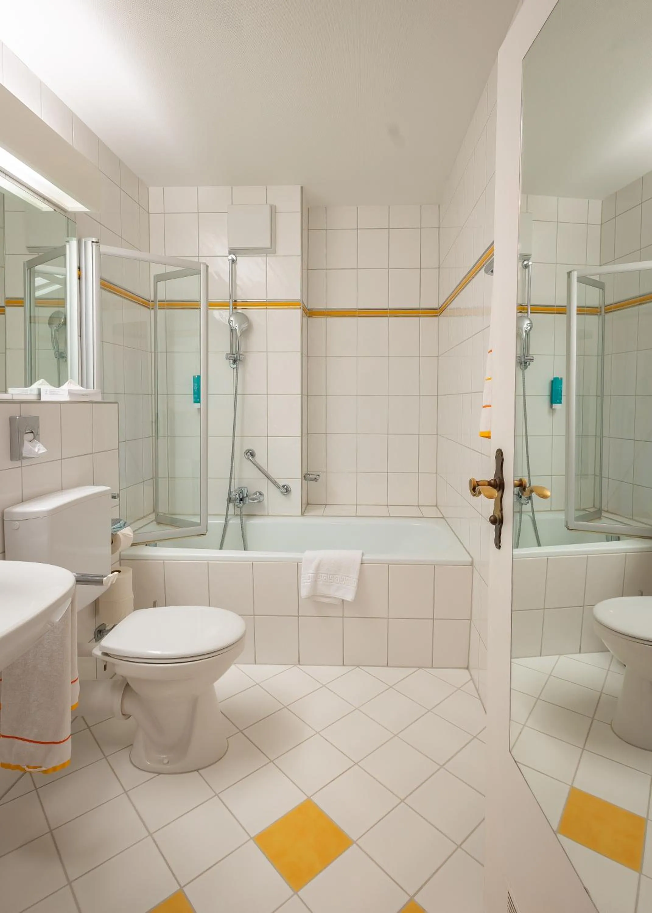 Bathroom in Alpenhotel Kronprinz