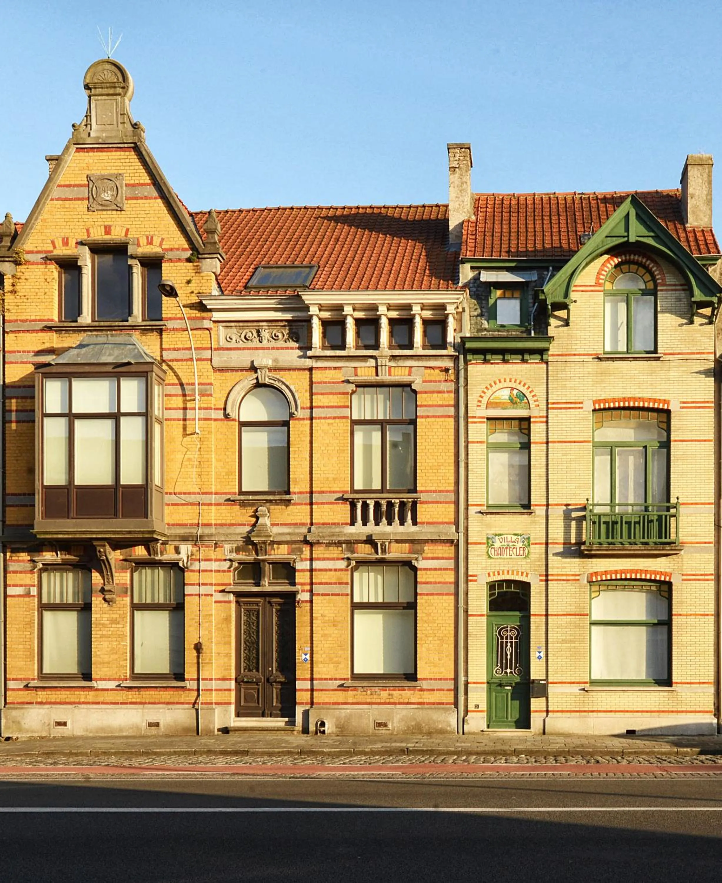 Facade/entrance in B&B Villa Chantecler