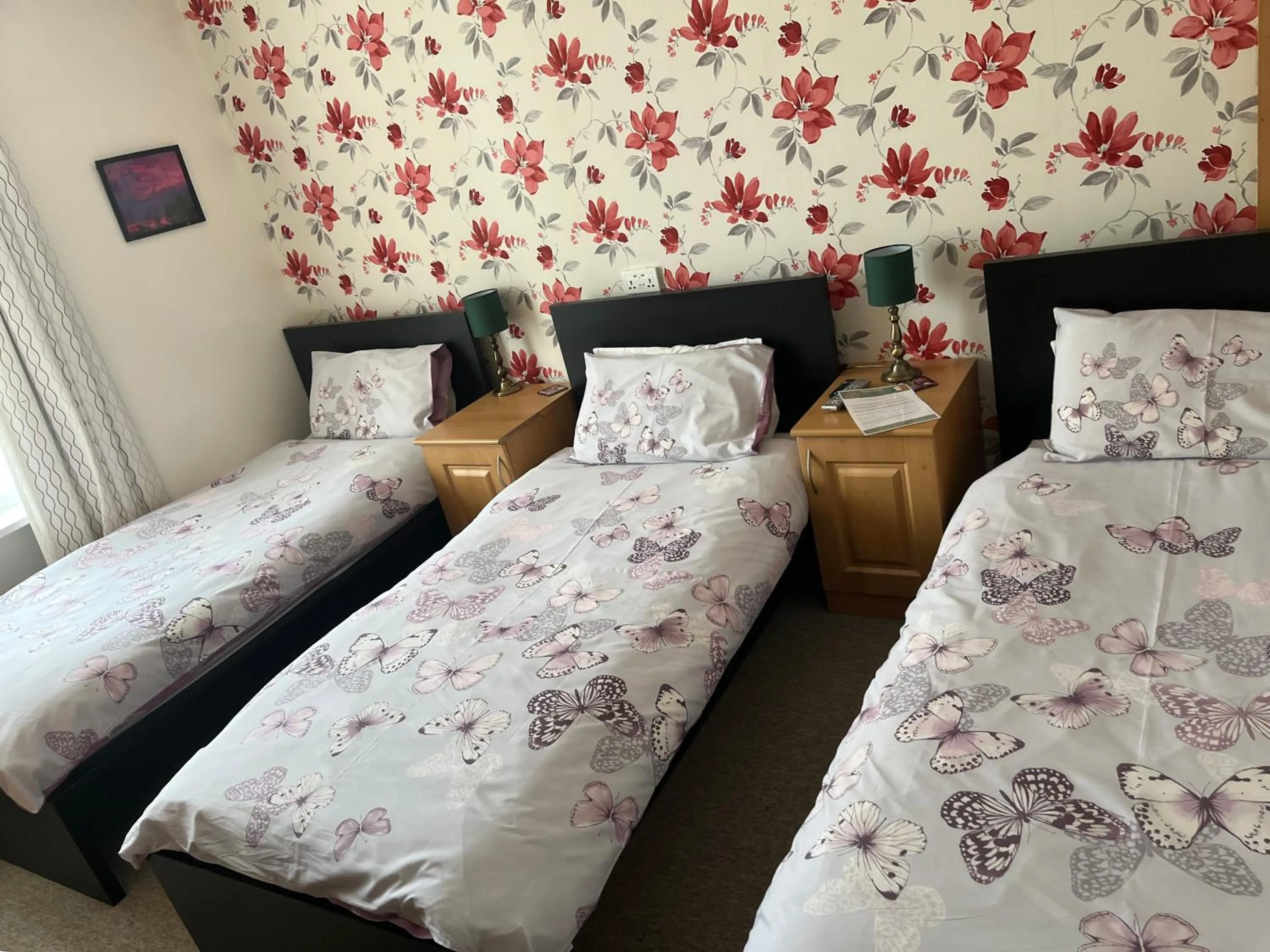 Double or Twin Room with Bathroom in Webb's of Glomel