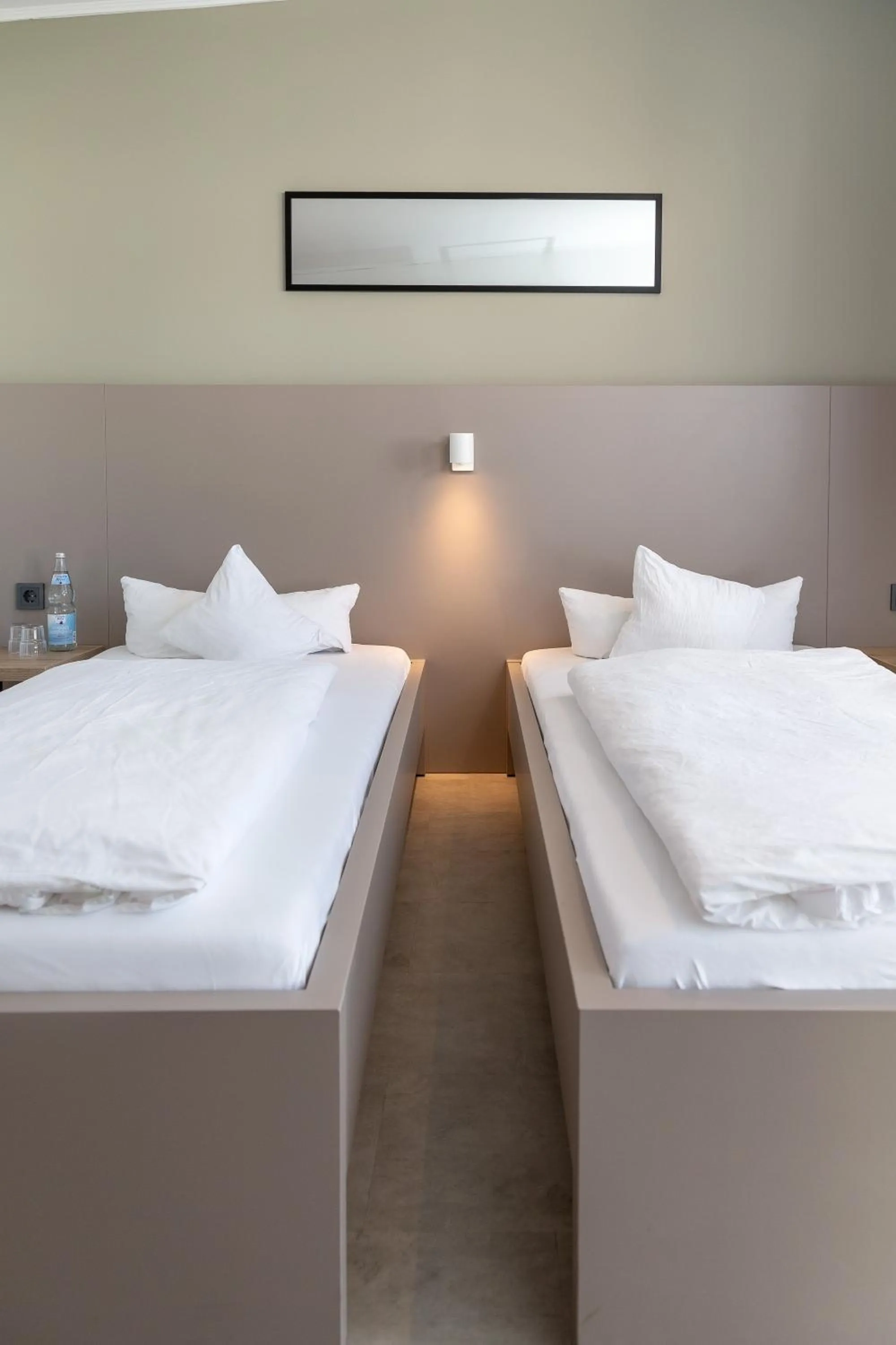 Bed in Hotel Lüneburg Süd