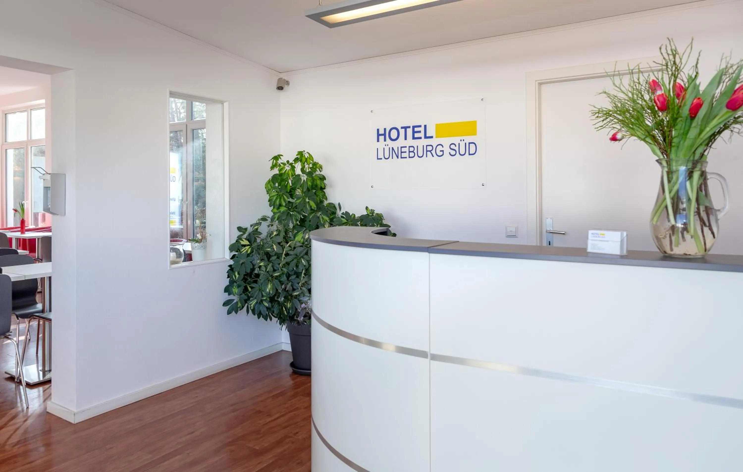 Lobby or reception in Hotel Lüneburg Süd