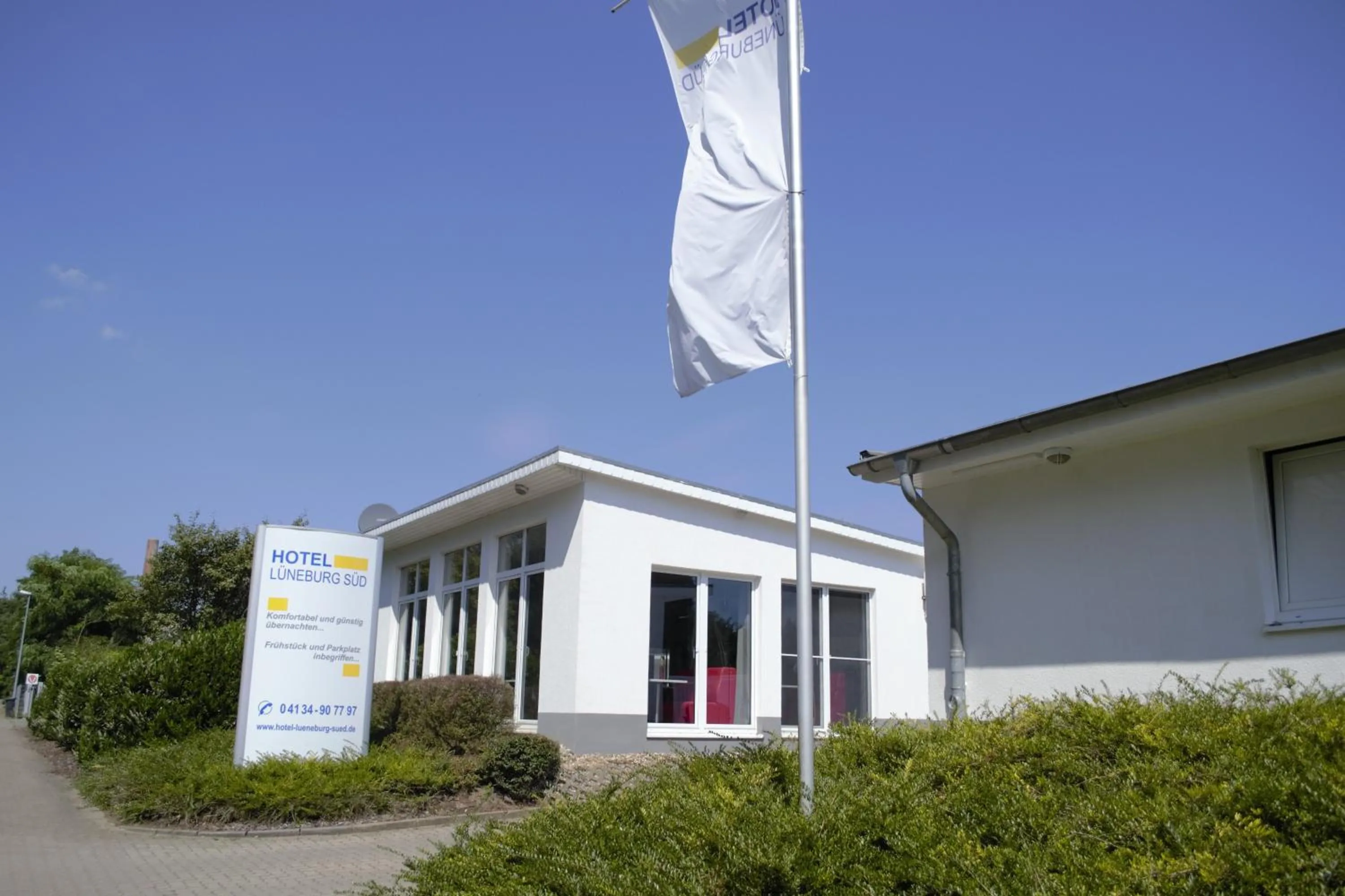 Property building in Hotel Lüneburg Süd
