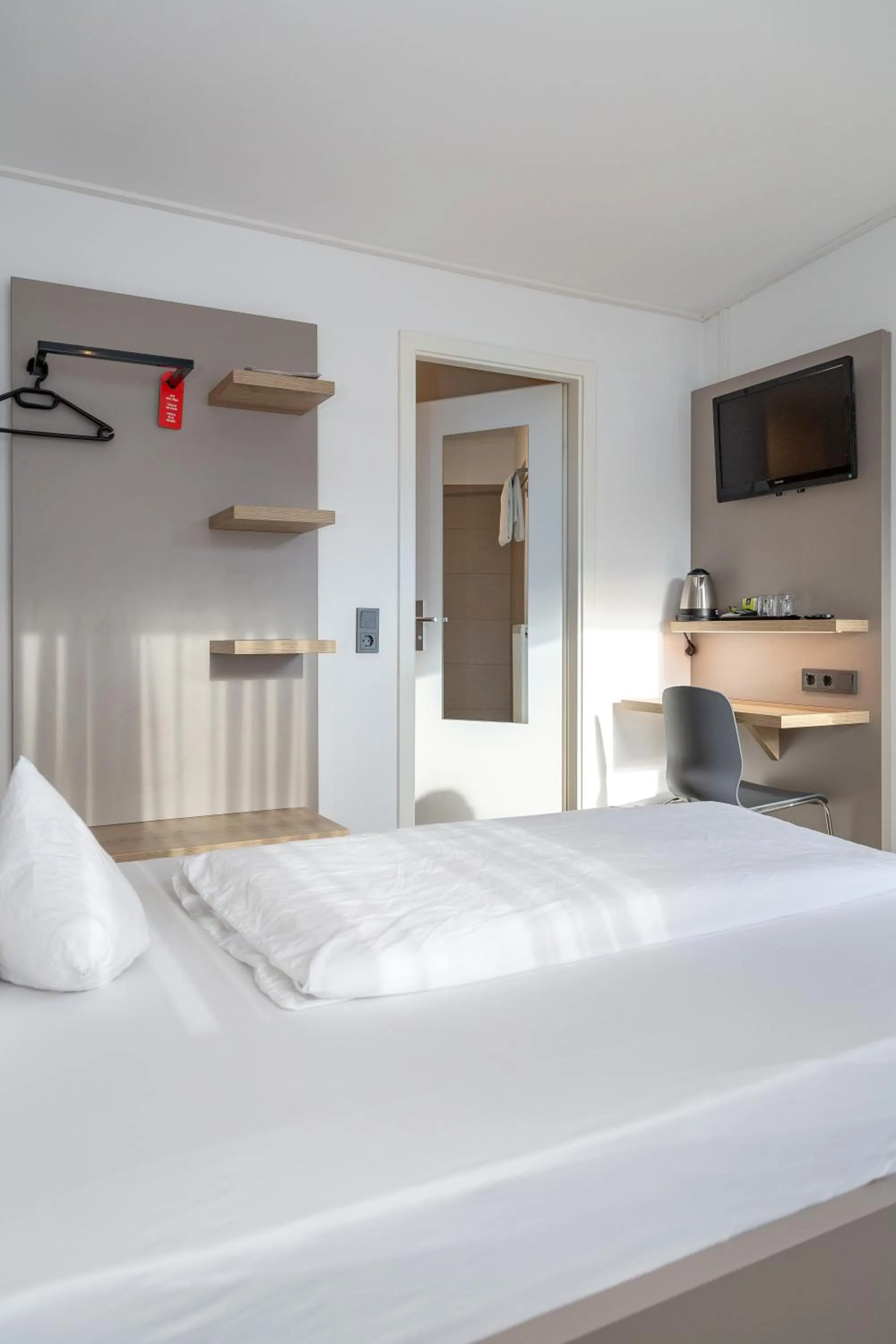 Decorative detail, Bed in Hotel Lüneburg Süd