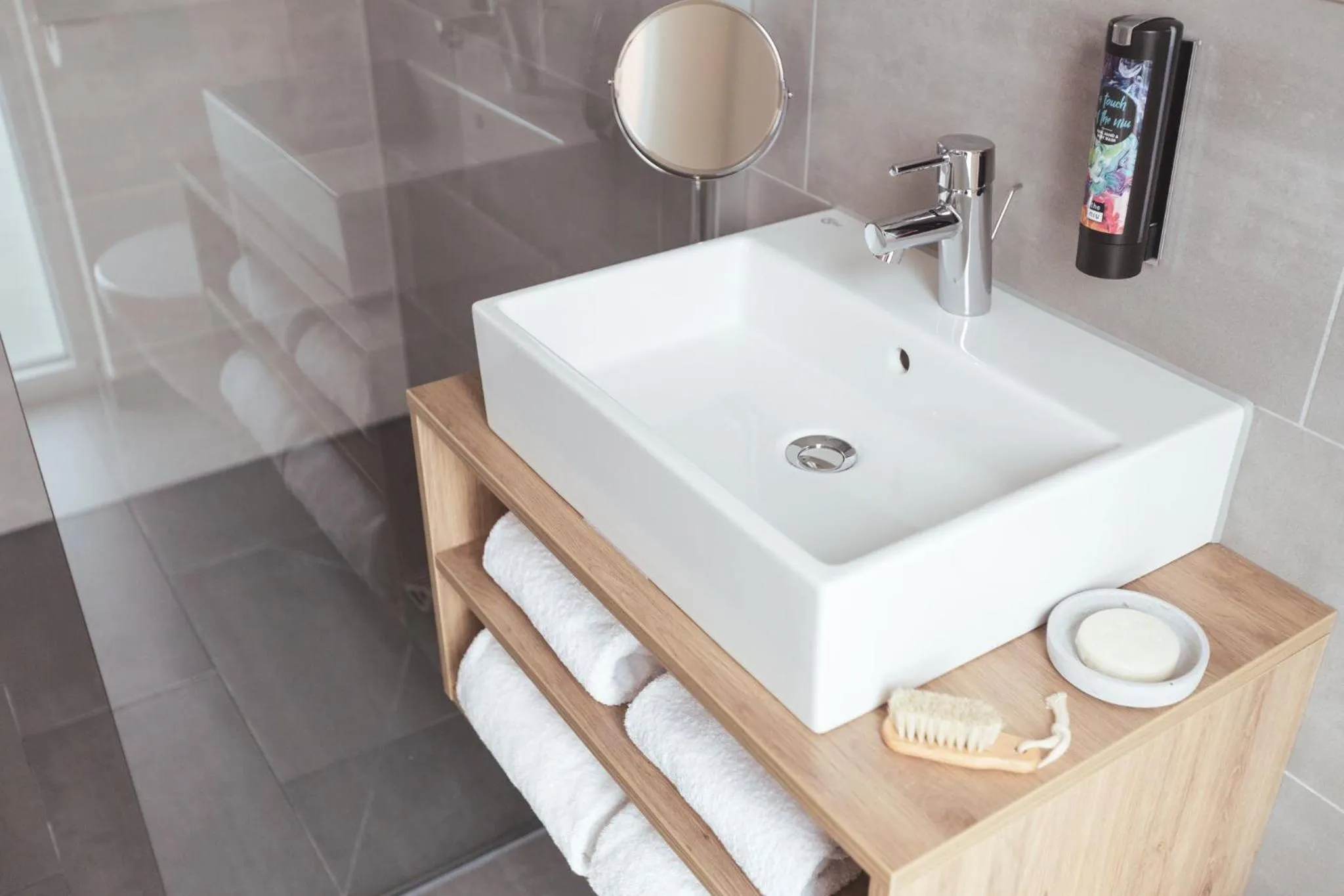 Bathroom in Holiday Inn - the niu, Kettle Stuttgart Vaihingen by IHG