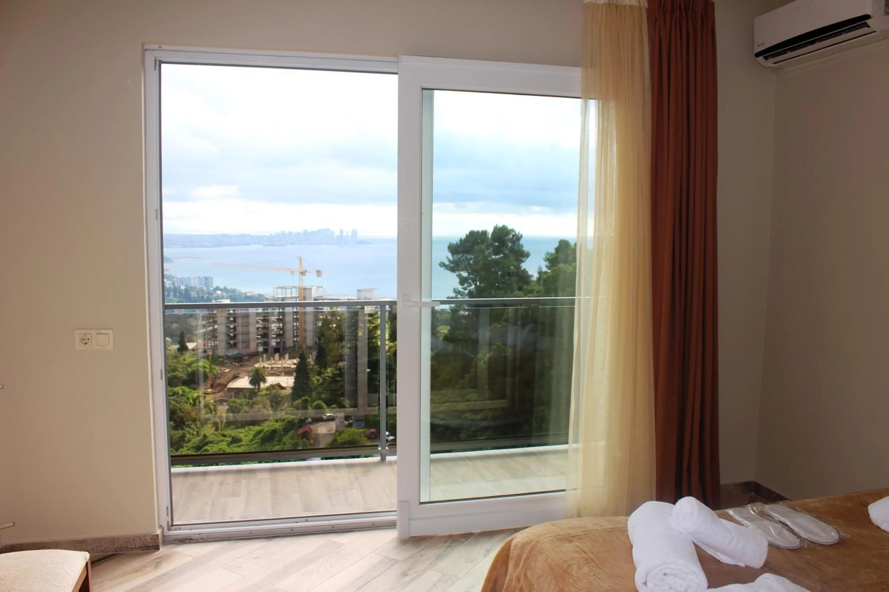 Bedroom, Bed in Green Cape Tower