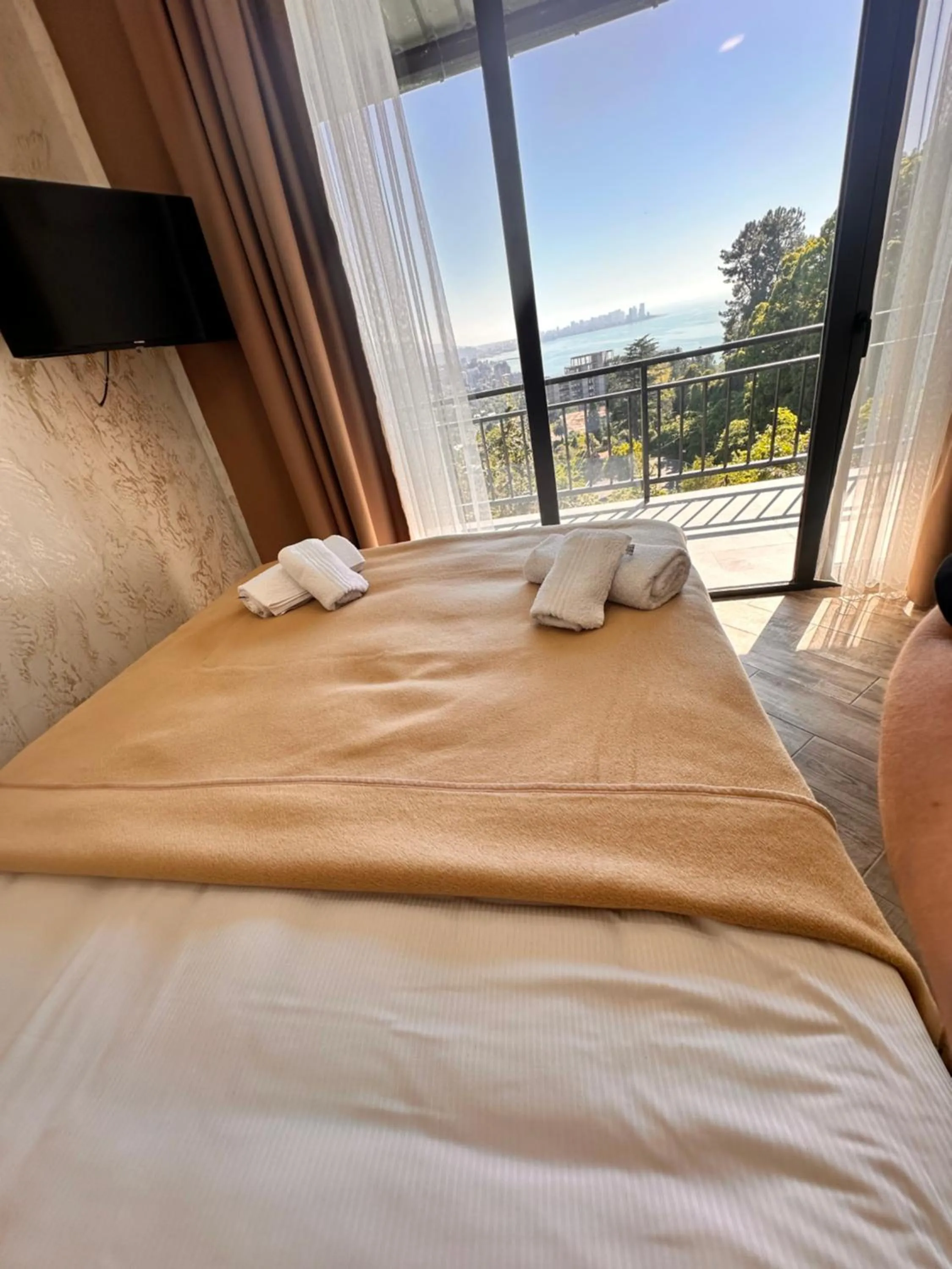 Bed in Green Cape Tower