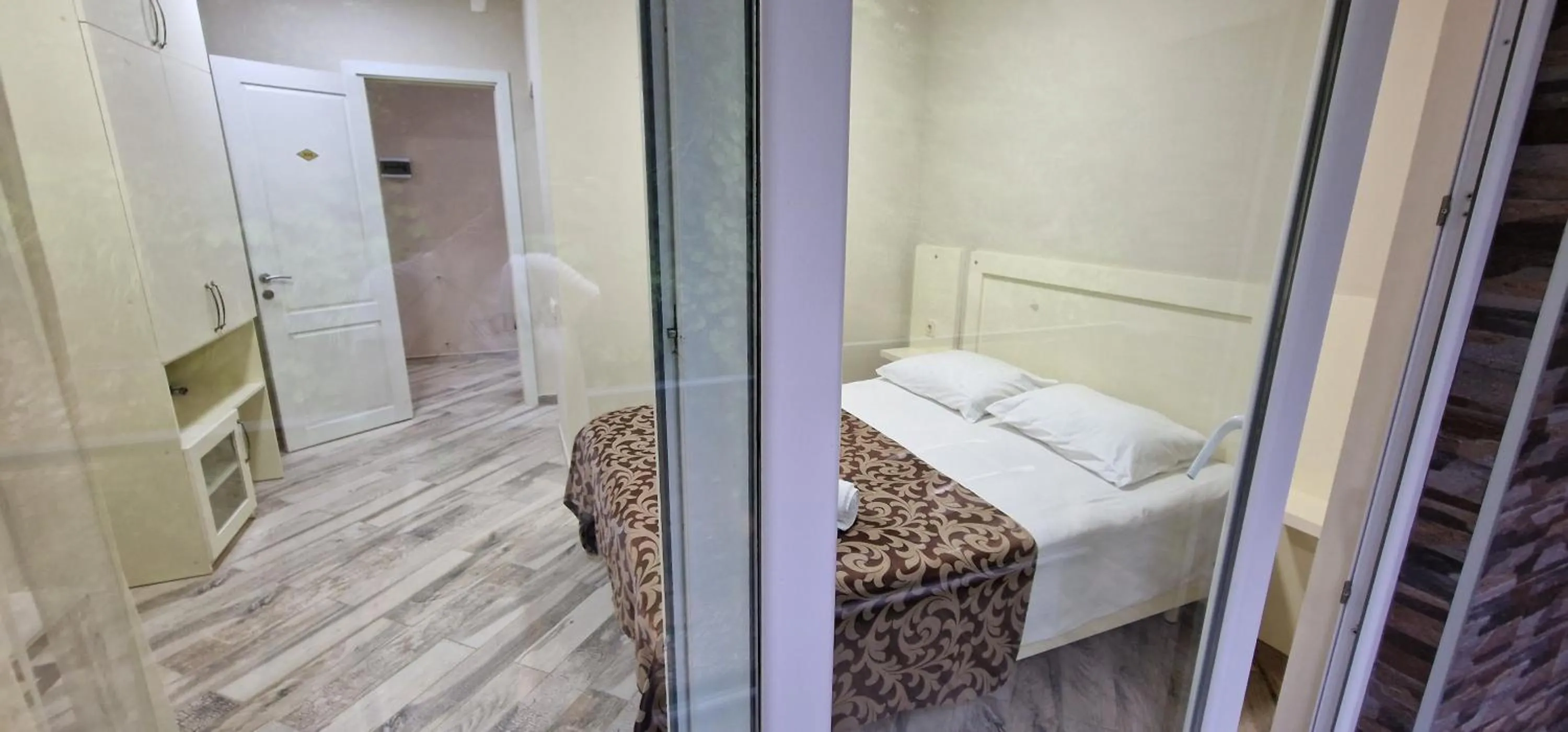 Bed in Green Cape Tower