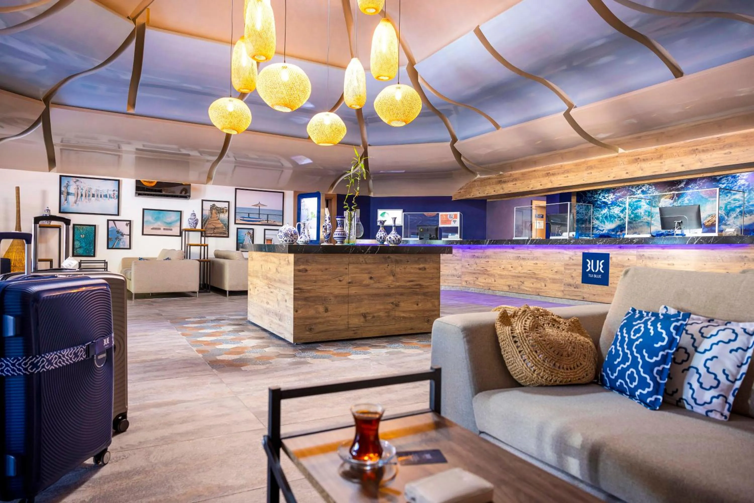 Lobby or reception in TUI BLUE Pascha Bay