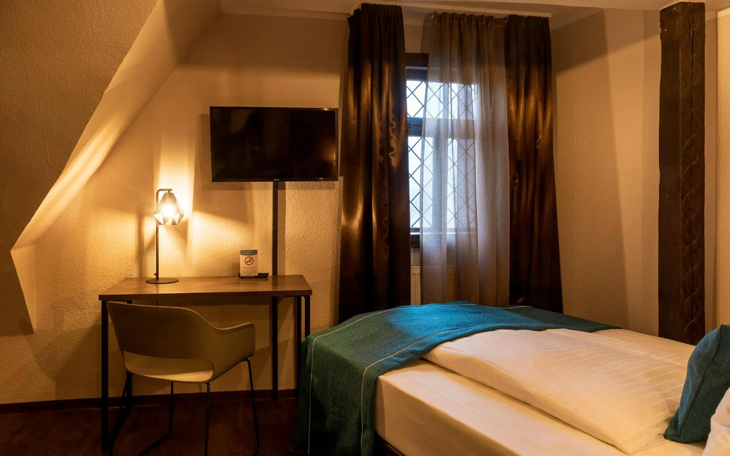 Bed in Trip Inn Hotel Sachsenhausen