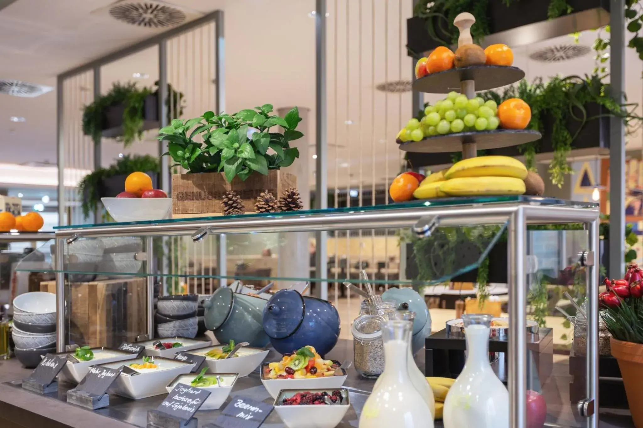 Restaurant/places to eat in Holiday Inn - the niu, Amity Potsdam by IHG Restaurant/places to eat in Holiday Inn - the niu, Amity Potsdam by IHG