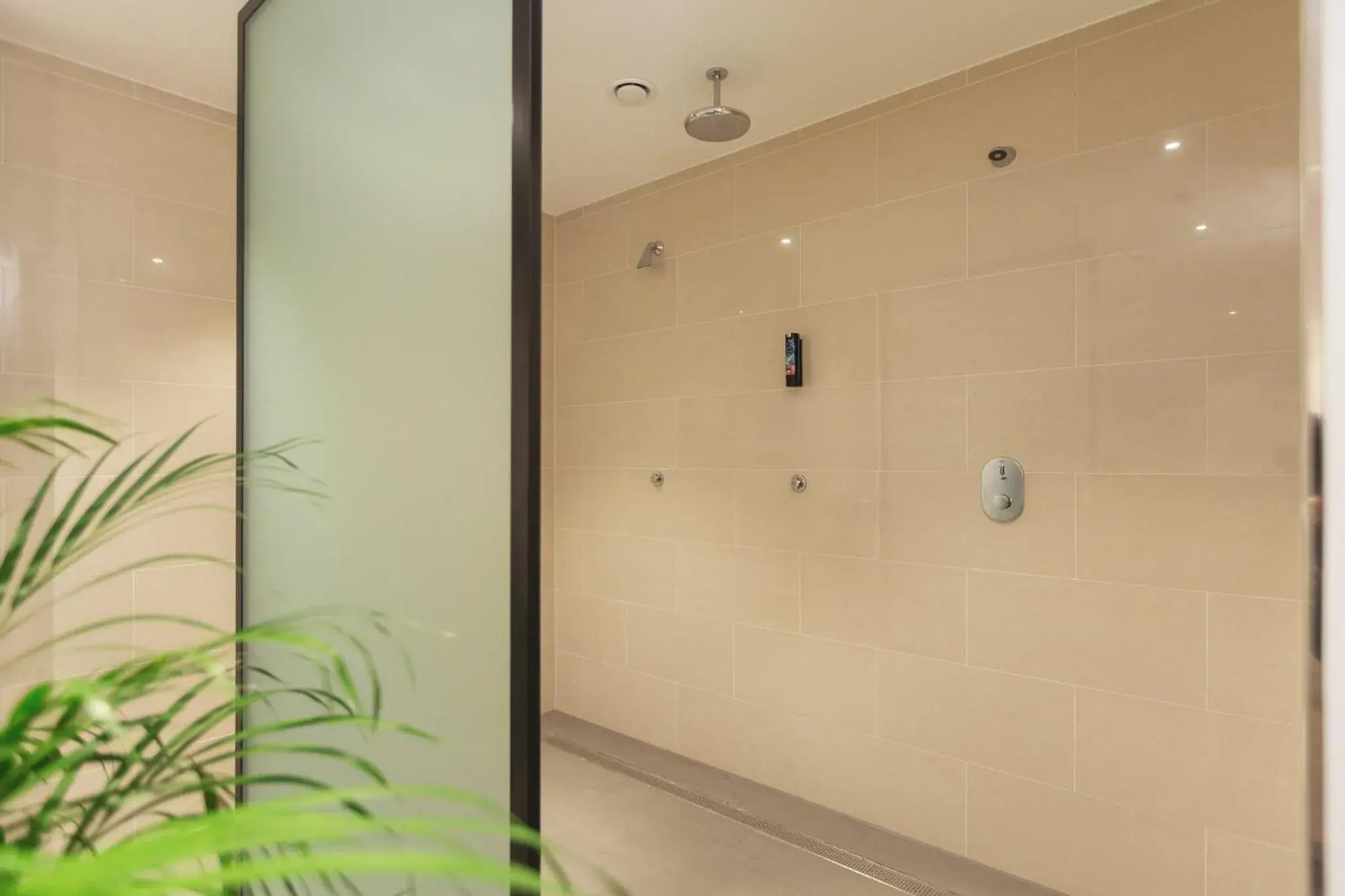 Fitness centre/facilities in Holiday Inn - the niu, Belt Frankfurt Eschborn by IHG Fitness centre/facilities in Holiday Inn - the niu, Belt Frankfurt Eschborn by IHG