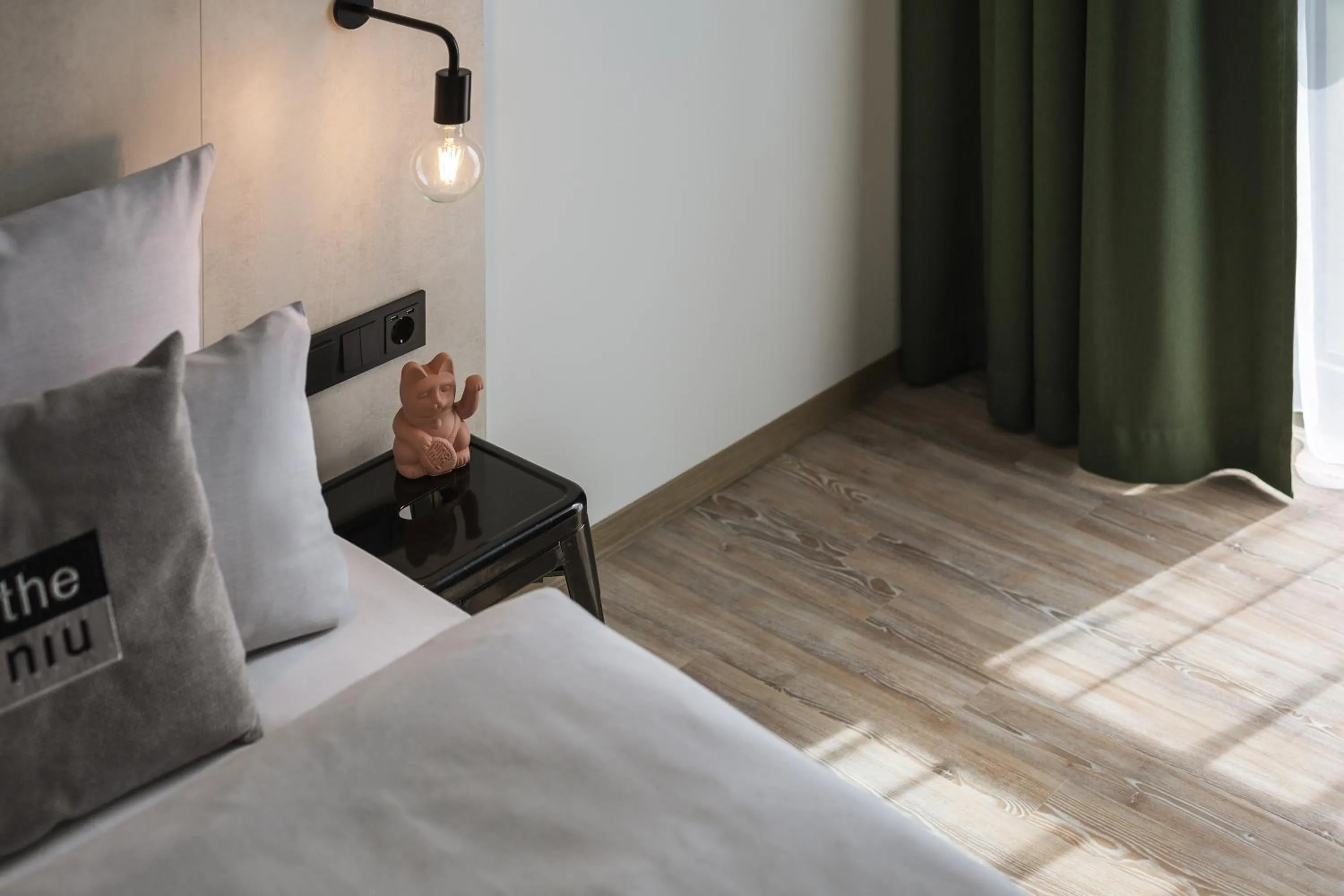 Bed in Holiday Inn - the niu Tab Dusseldorf Main Station by IHG