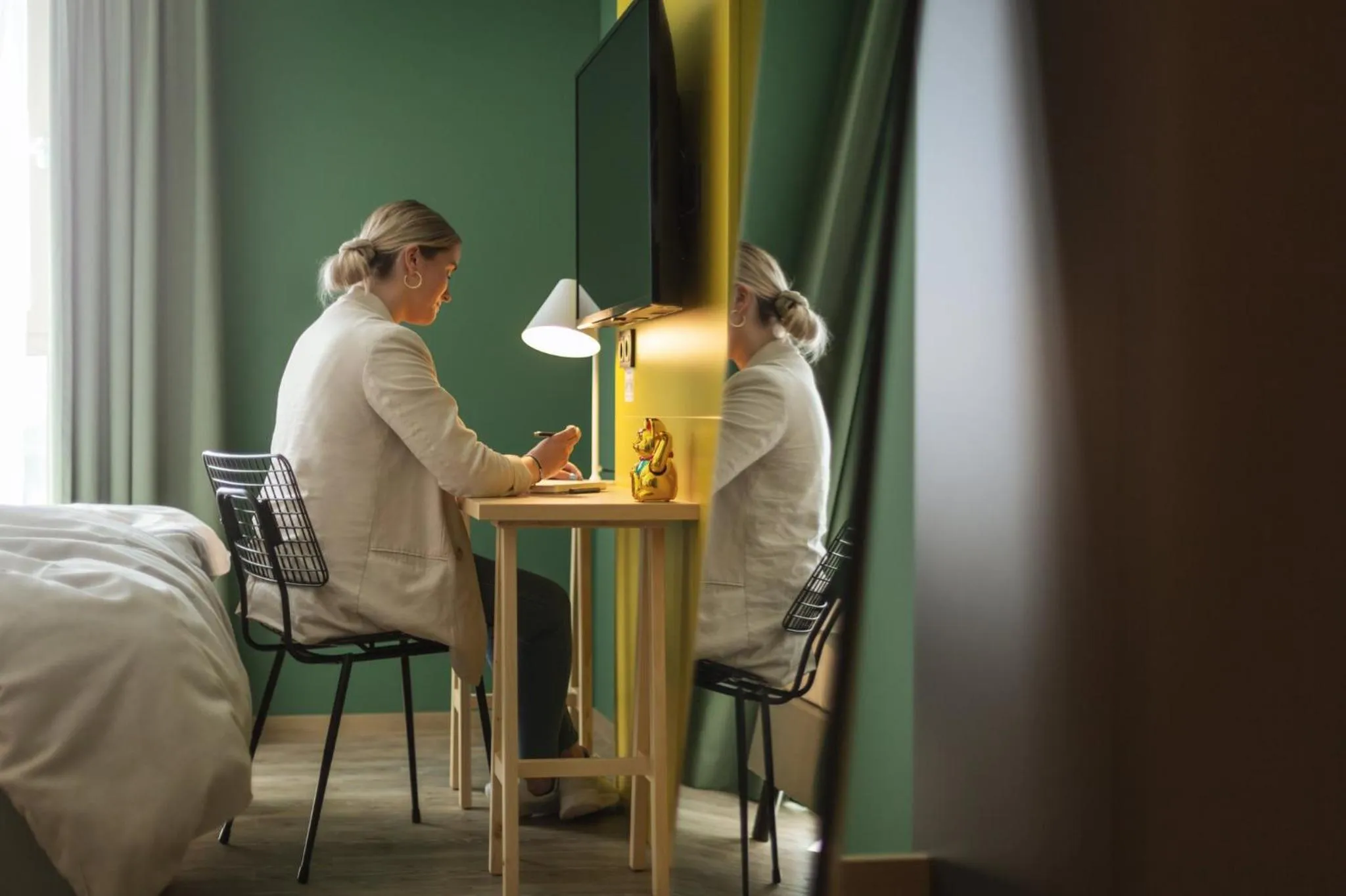 Photo of the whole room in Holiday Inn - the niu Tab Dusseldorf Main Station by IHG