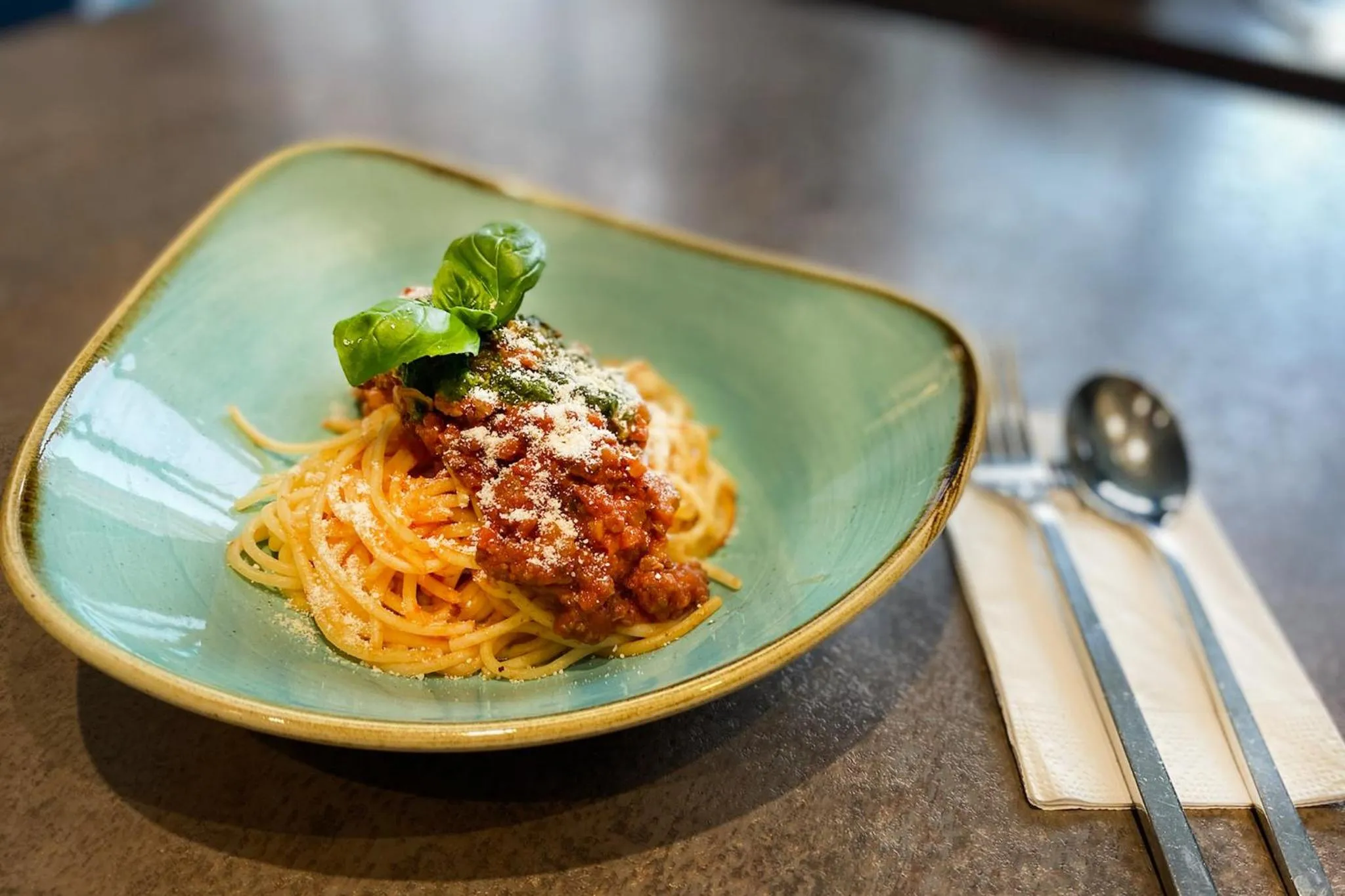 Restaurant/places to eat in Holiday Inn - the niu, Form Stuttgart Feuerbach by IHG