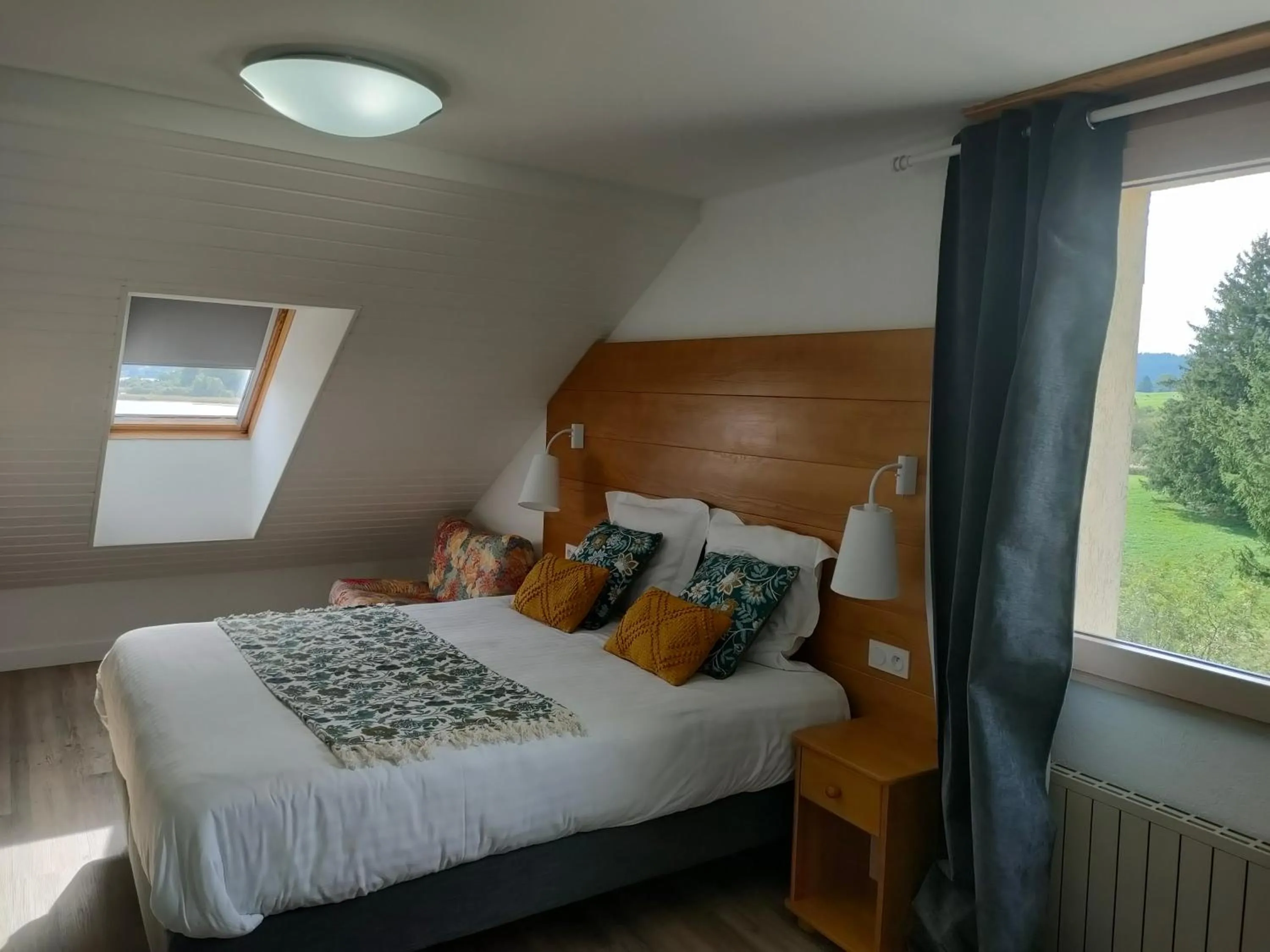 Bedroom, Bed in Hotel Lou Granva