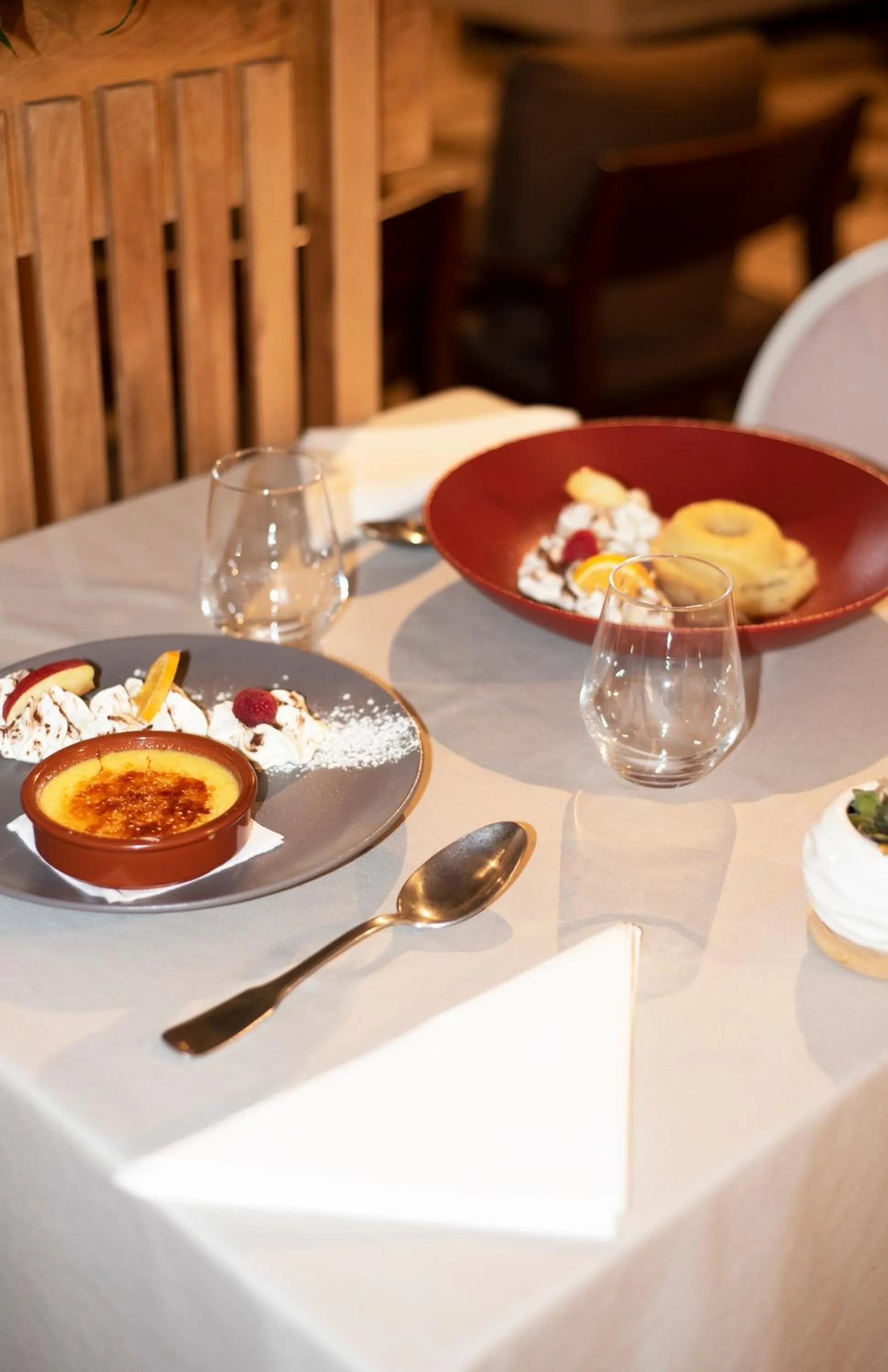 Restaurant/places to eat in Hotel Lou Granva