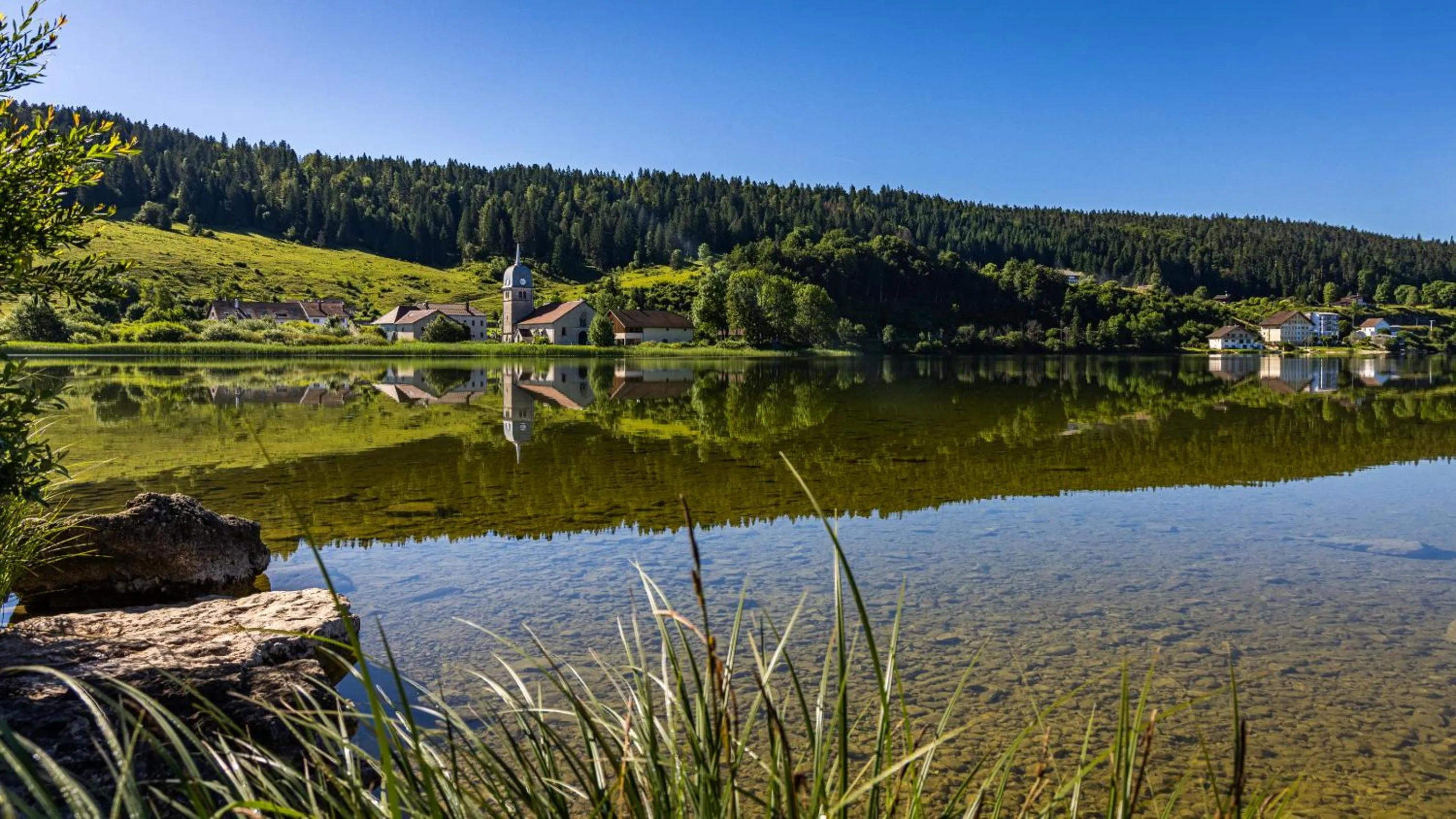 Property building in Hotel Lou Granva