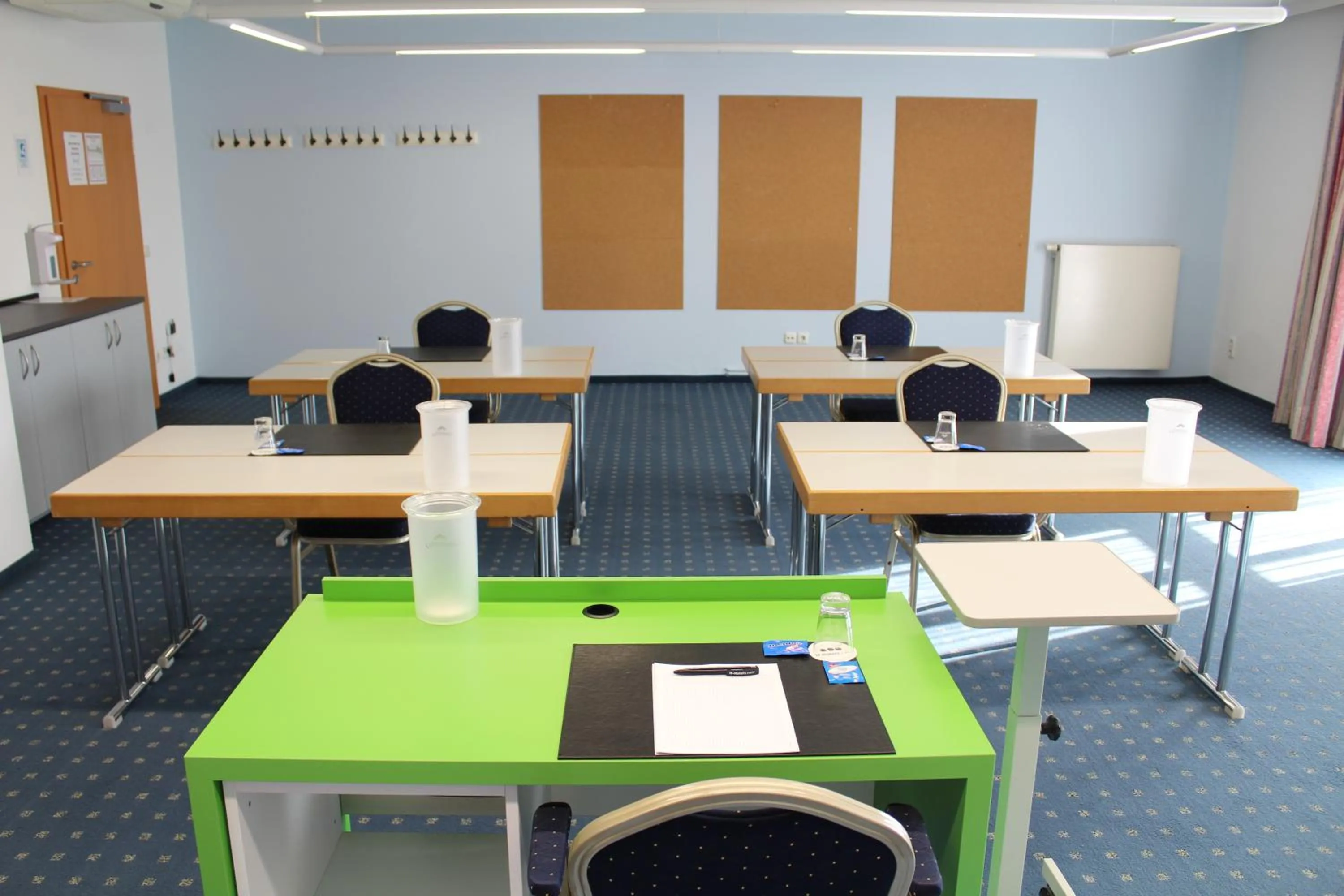 Meeting/conference room in H+ Hotel Erfurt