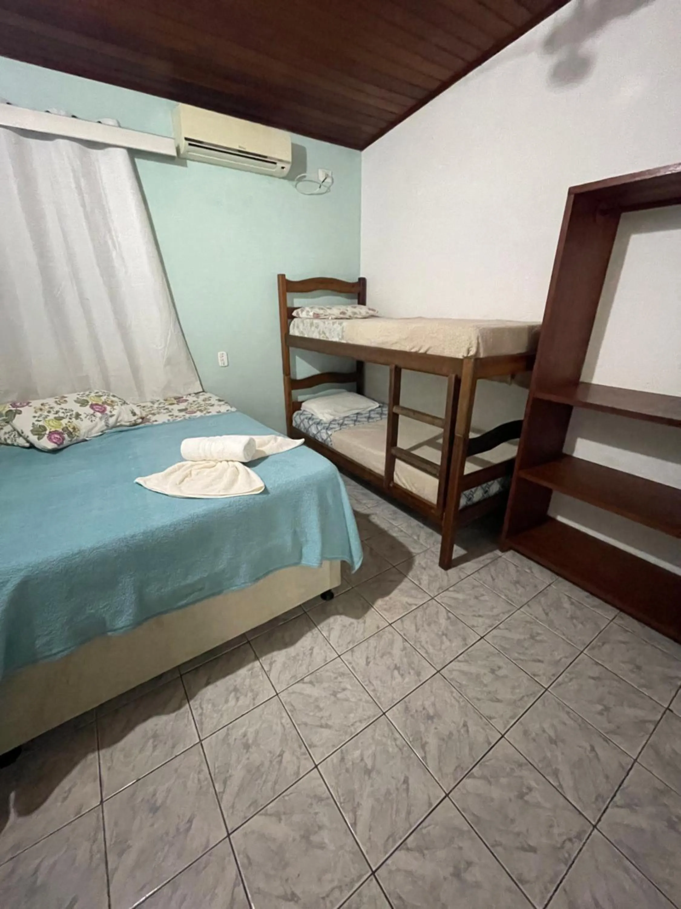 Photo of the whole room, Bed in Pousada Nativo