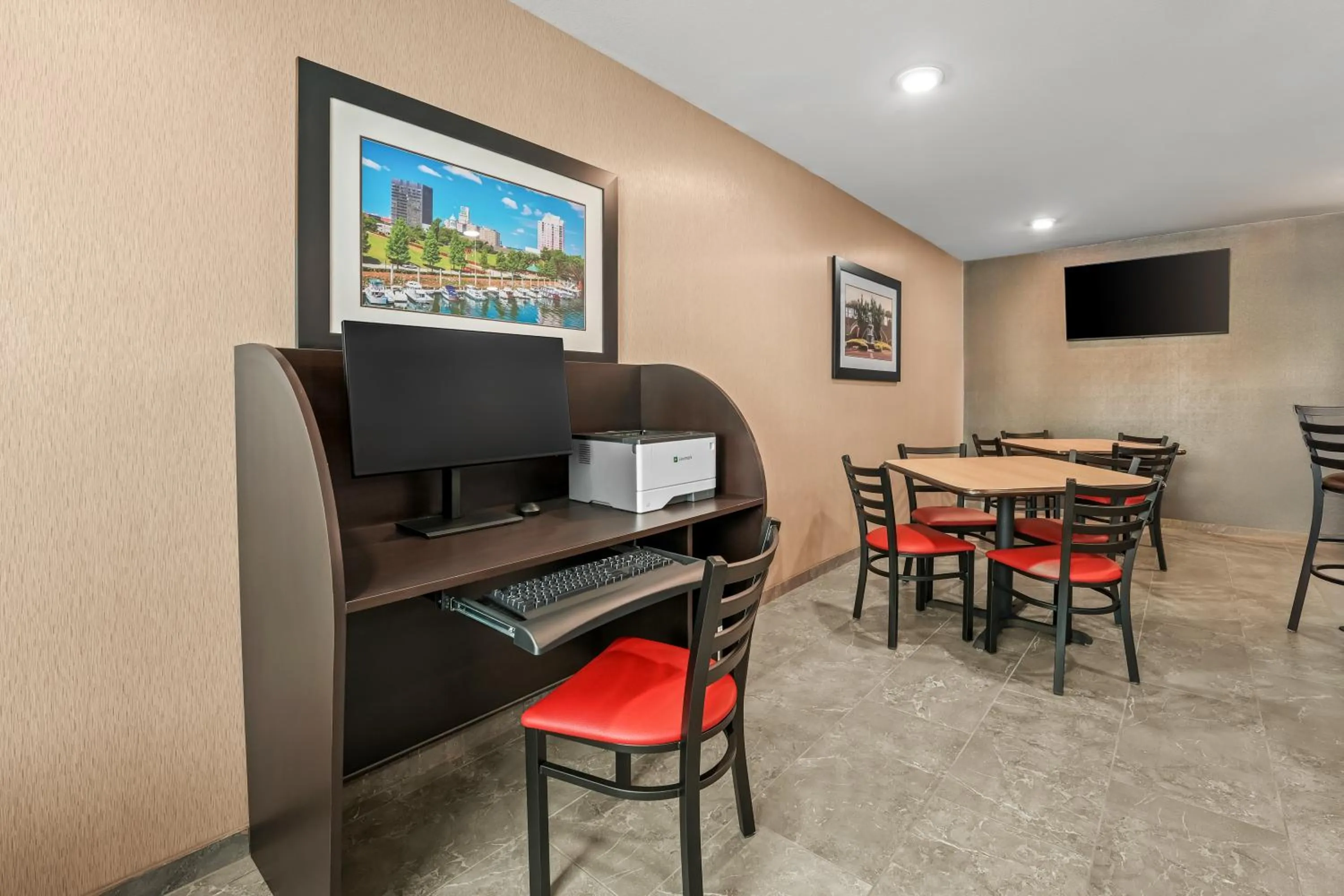 Lobby or reception in My Place Hotel-Dahlgren/King George, VA