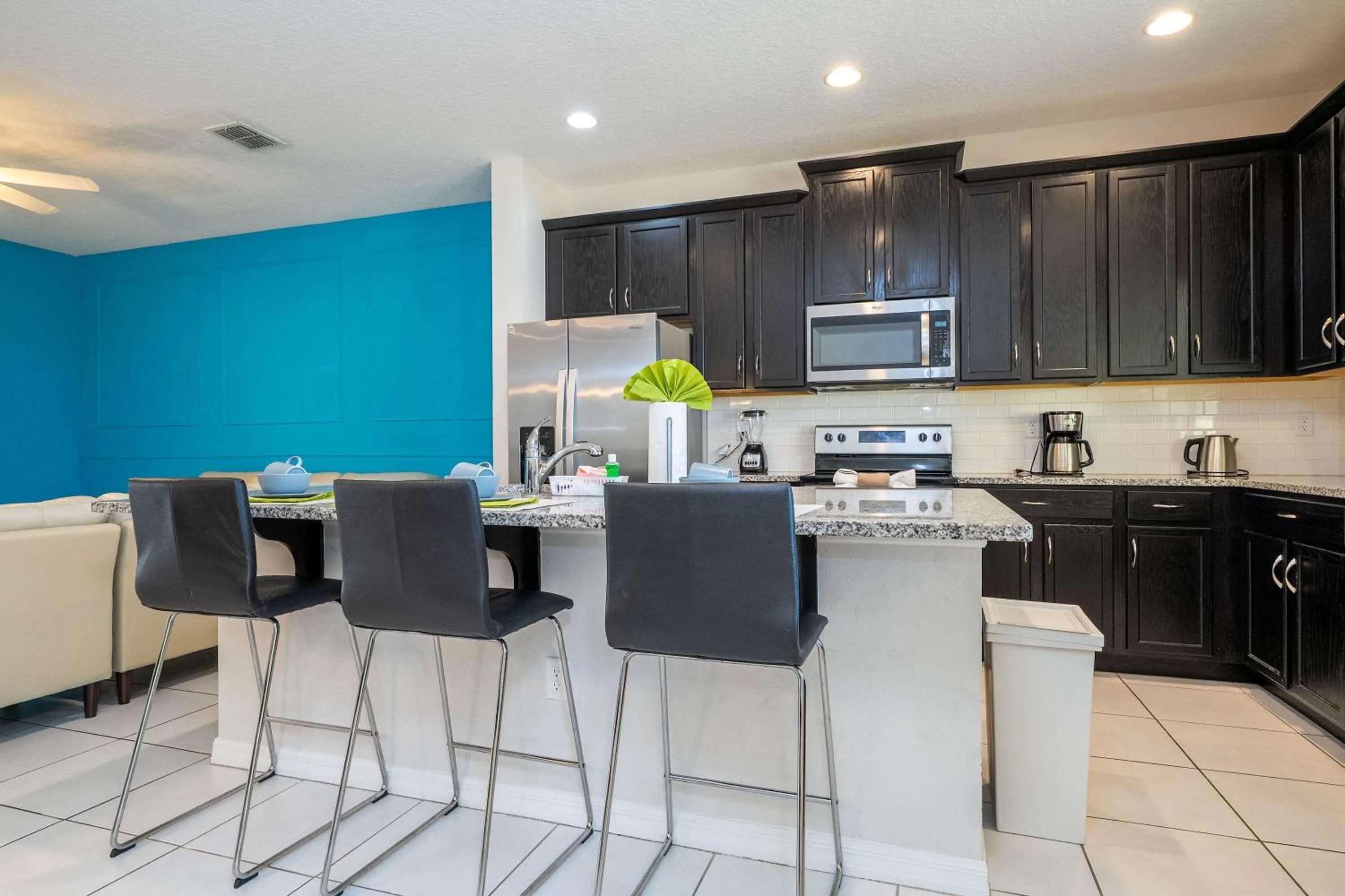 Family Friendly Four Bedroom w/ Pool @SolaraResort 1517