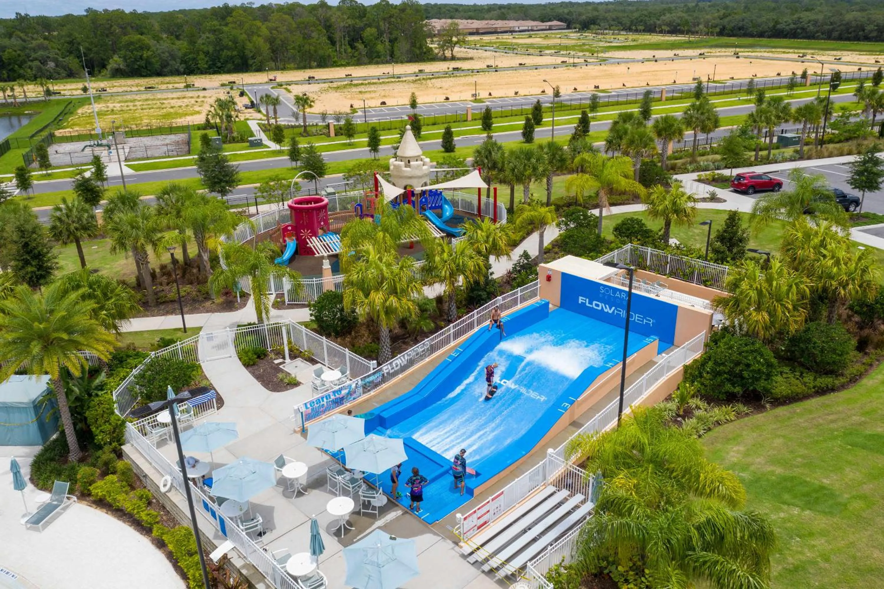 Family Friendly Four Bedroom w/ Pool @SolaraResort 1517