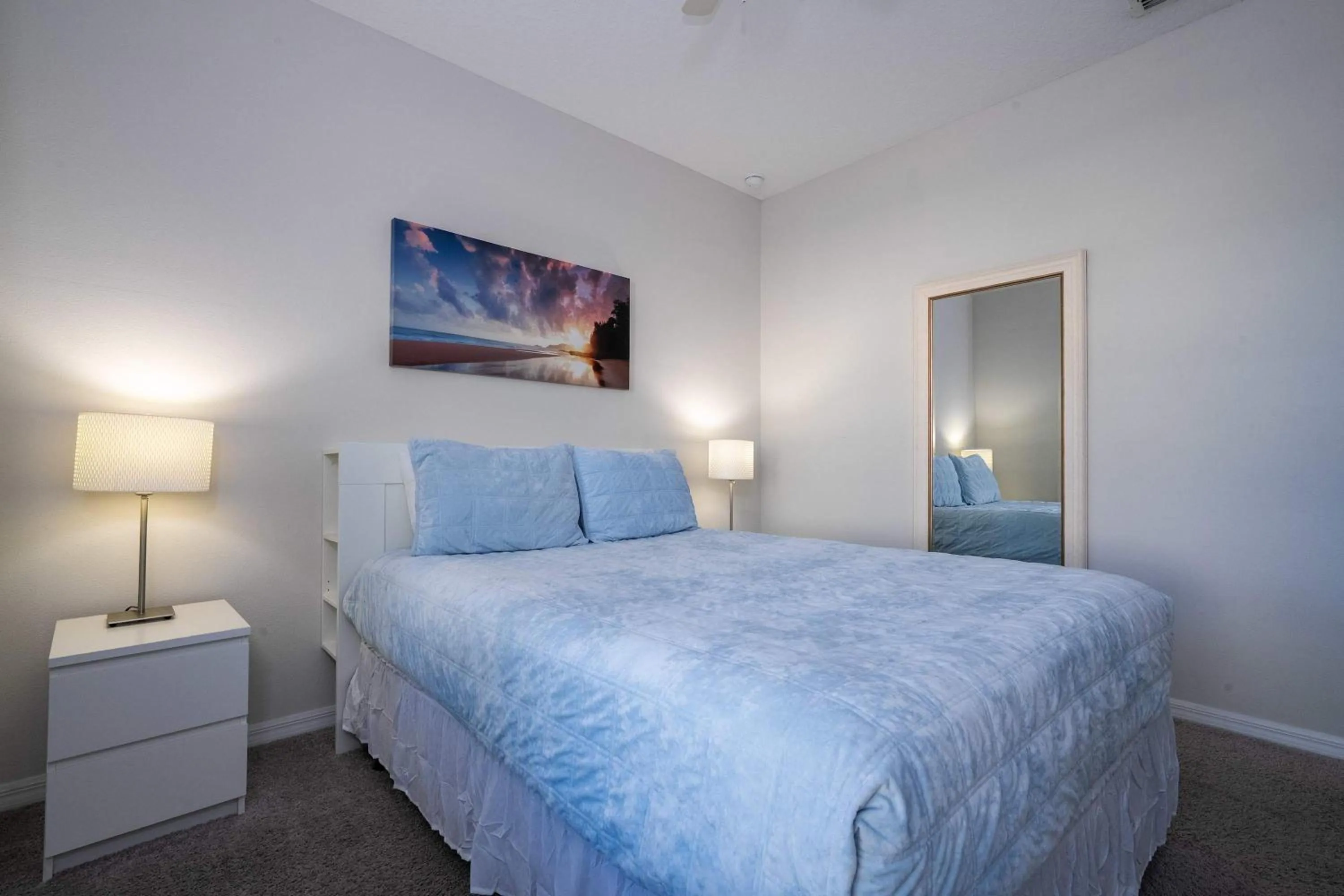 Bed in Family Friendly Four Bedroom w/ Pool @SolaraResort 1517