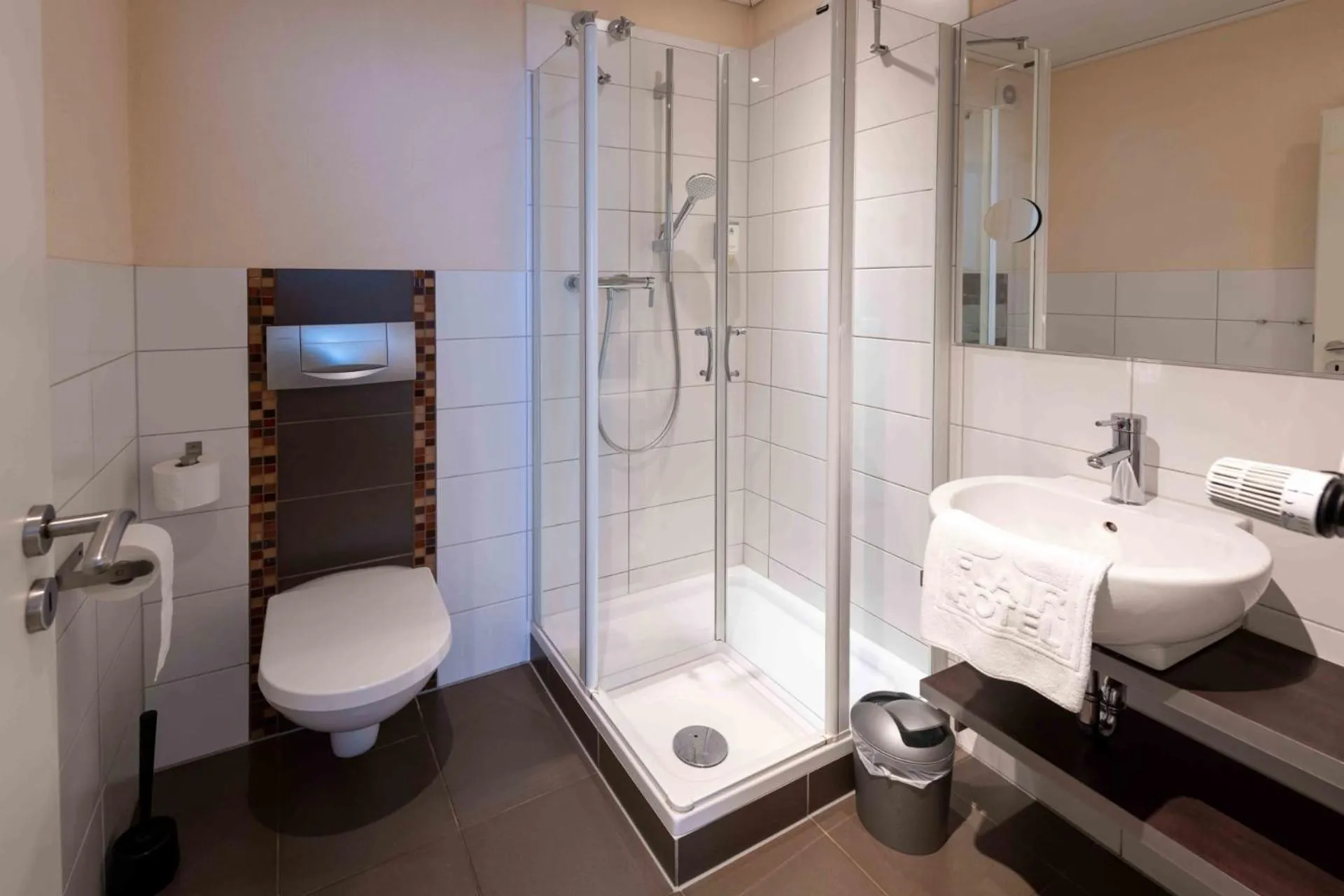 Shower in Flair Hotel Hopfengarten