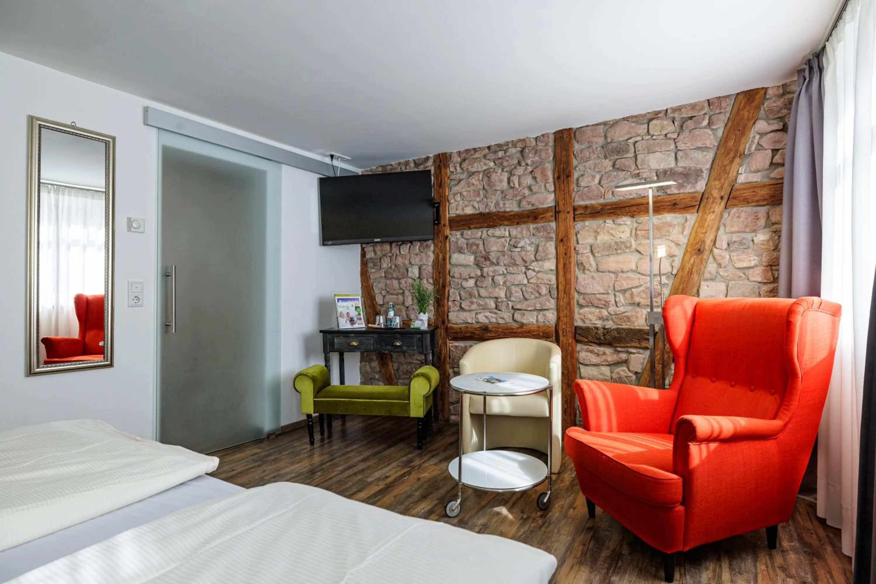 Photo of the whole room, Bed in Flair Hotel Hopfengarten