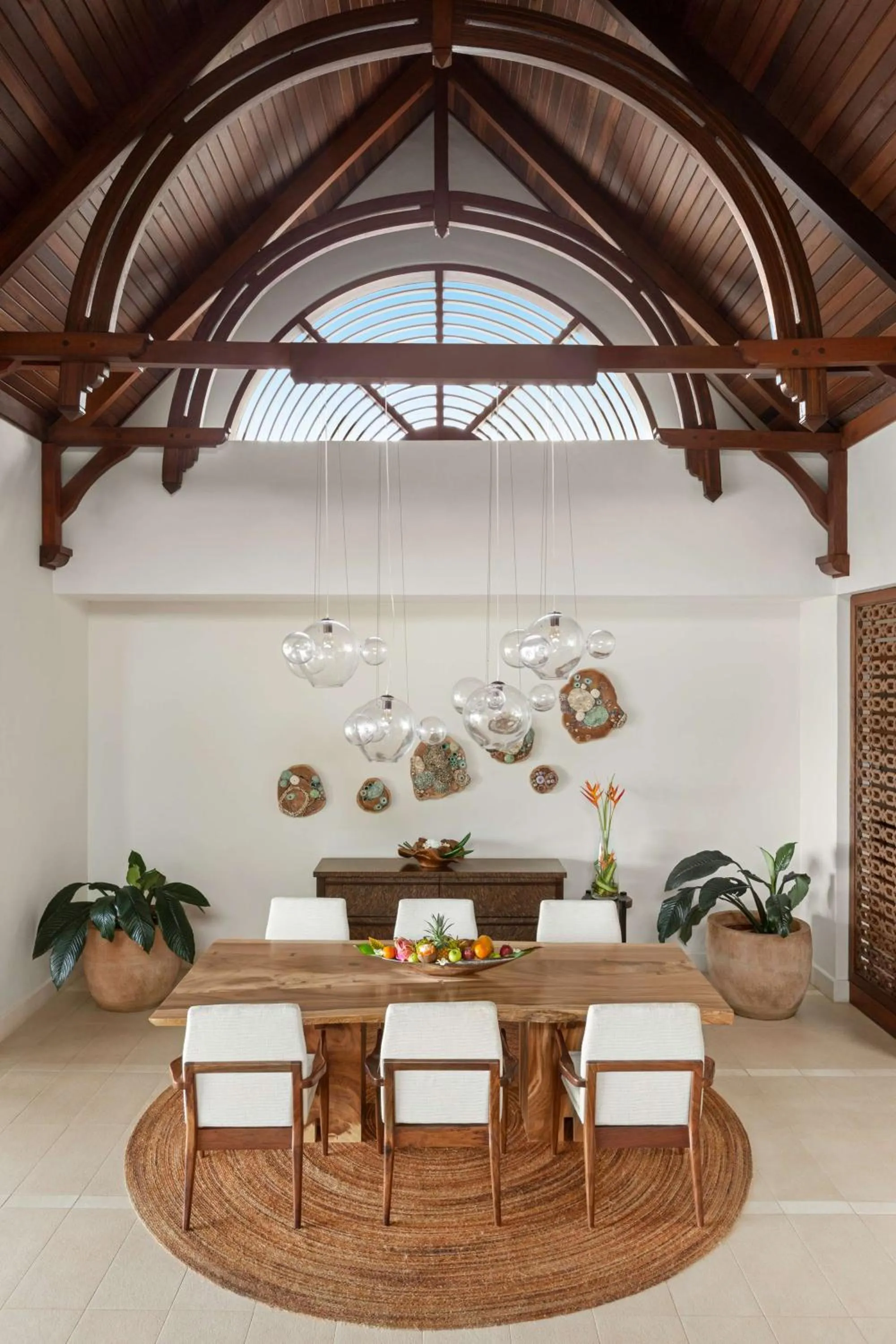 Photo of the whole room in Shangri-La Le Touessrok, Mauritius