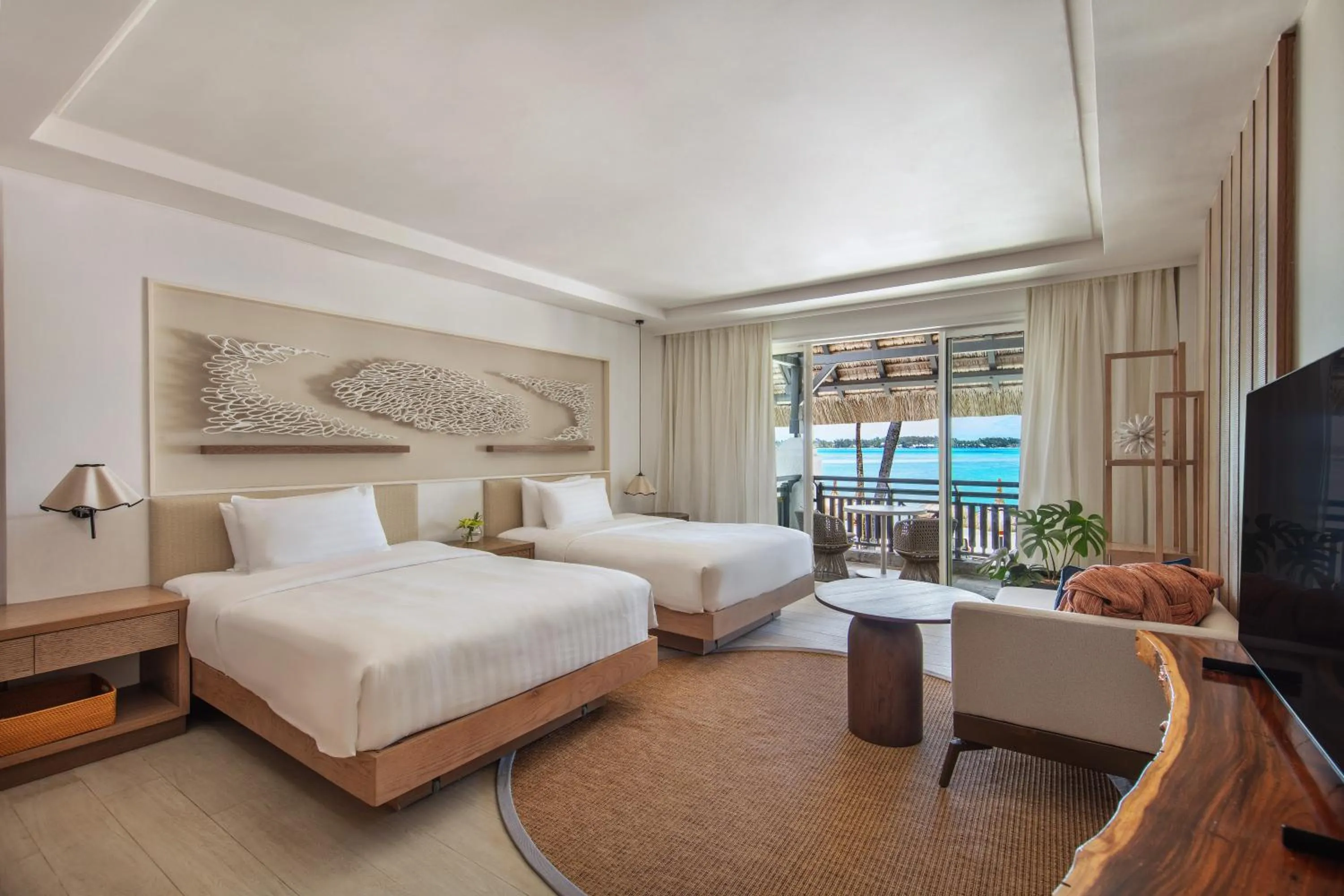 Bed in Shangri-La Le Touessrok, Mauritius