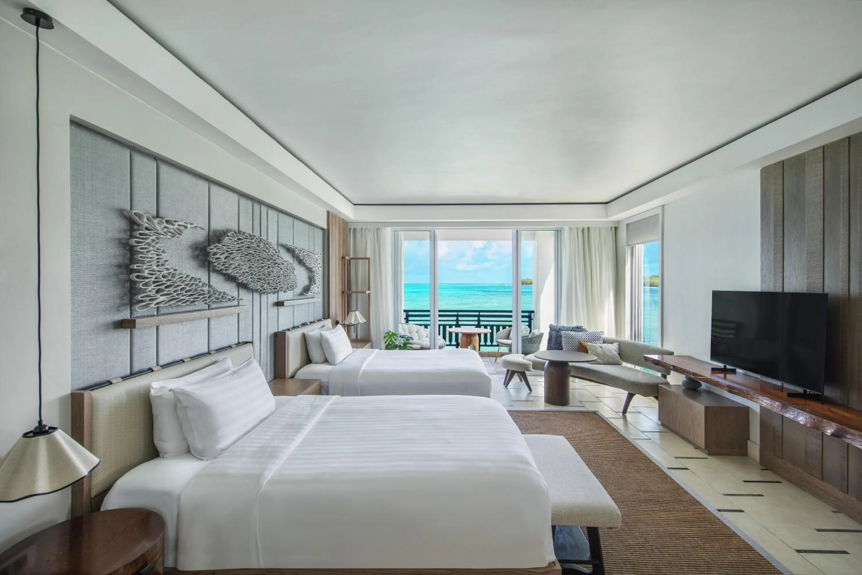 Bed in Shangri-La Le Touessrok, Mauritius