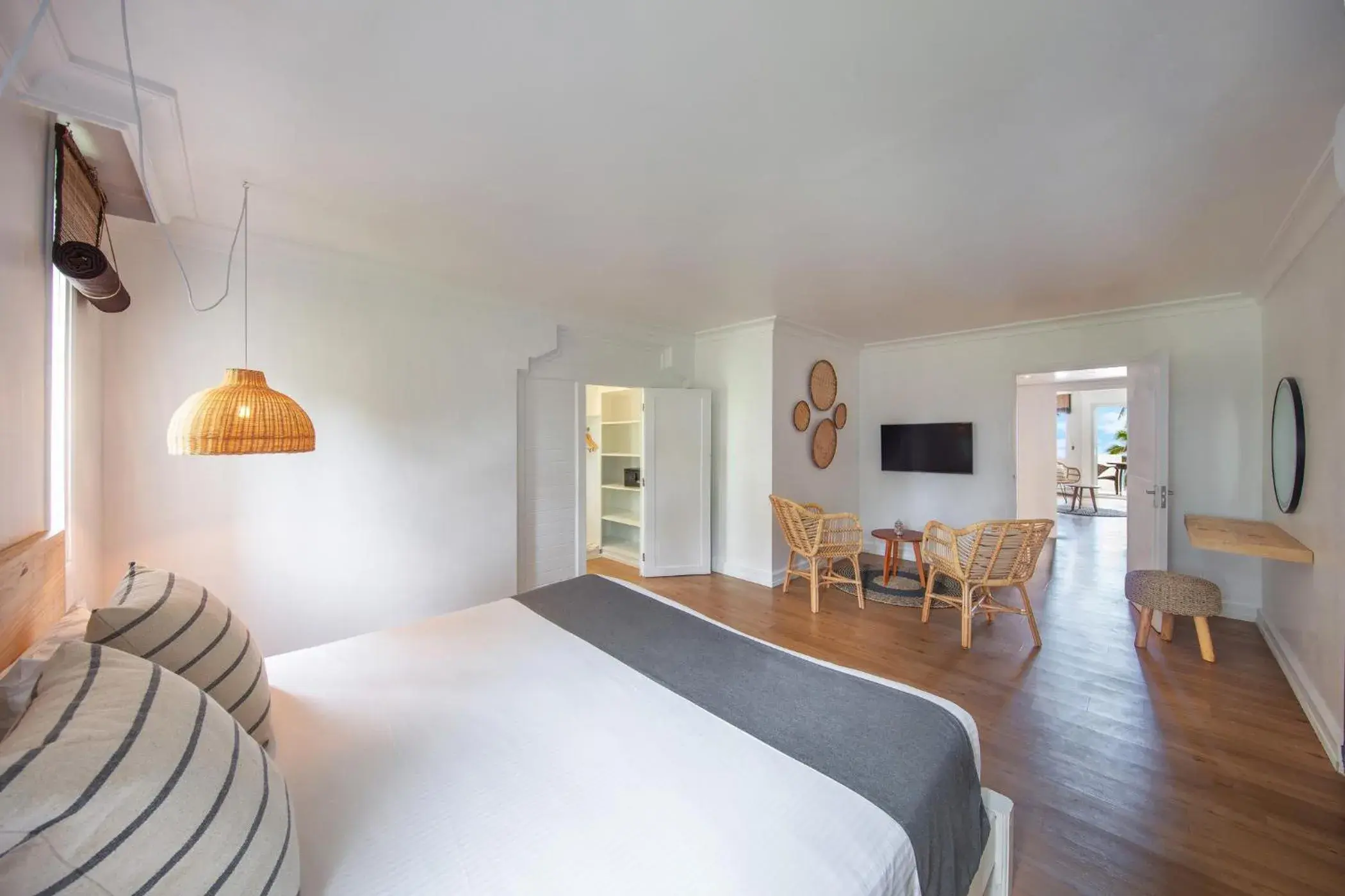 Bed in Ambre - Adults only Bed in Ambre - Adults only