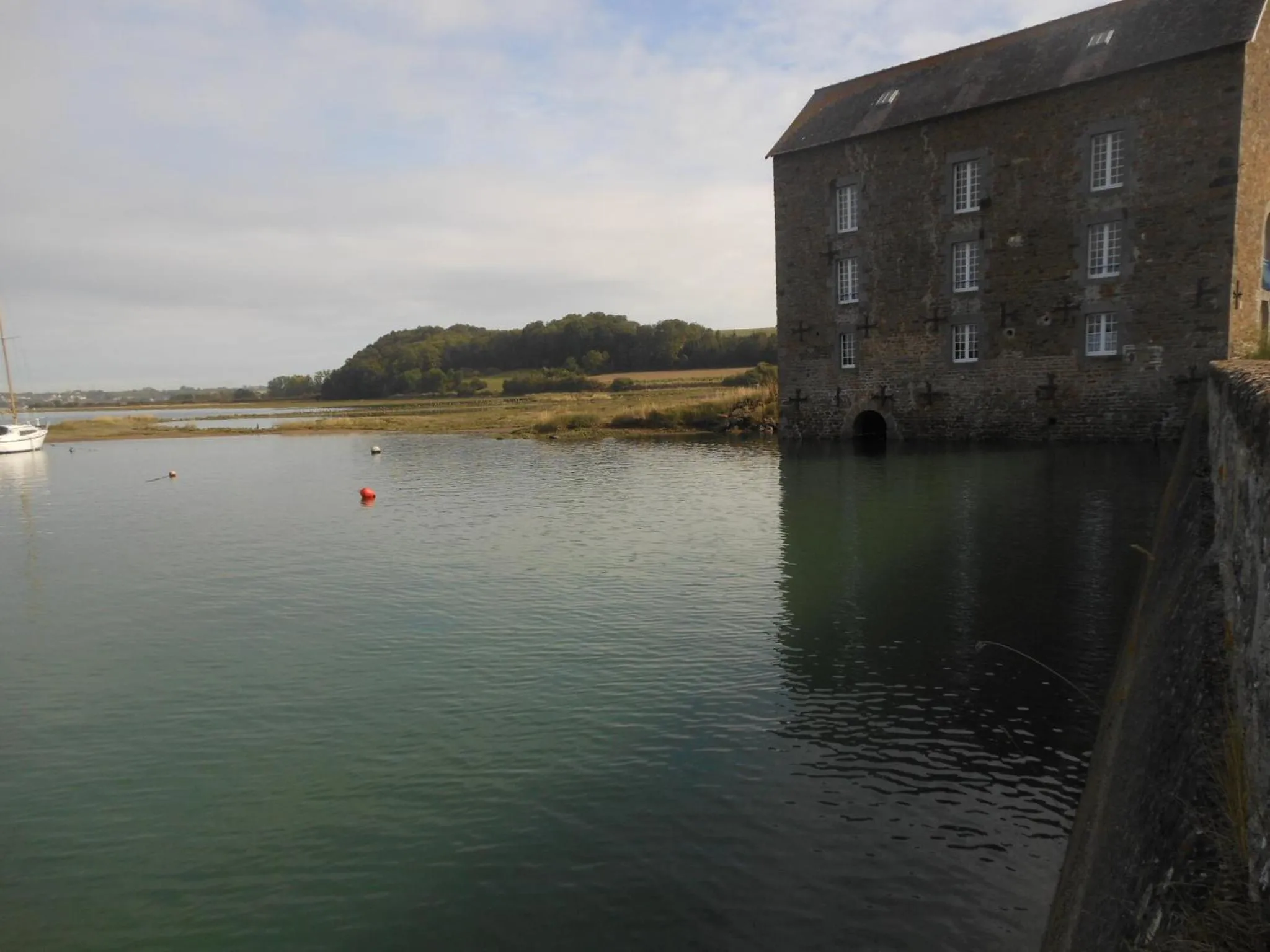 Nearby landmark in Le Jardin à Mordreuc
